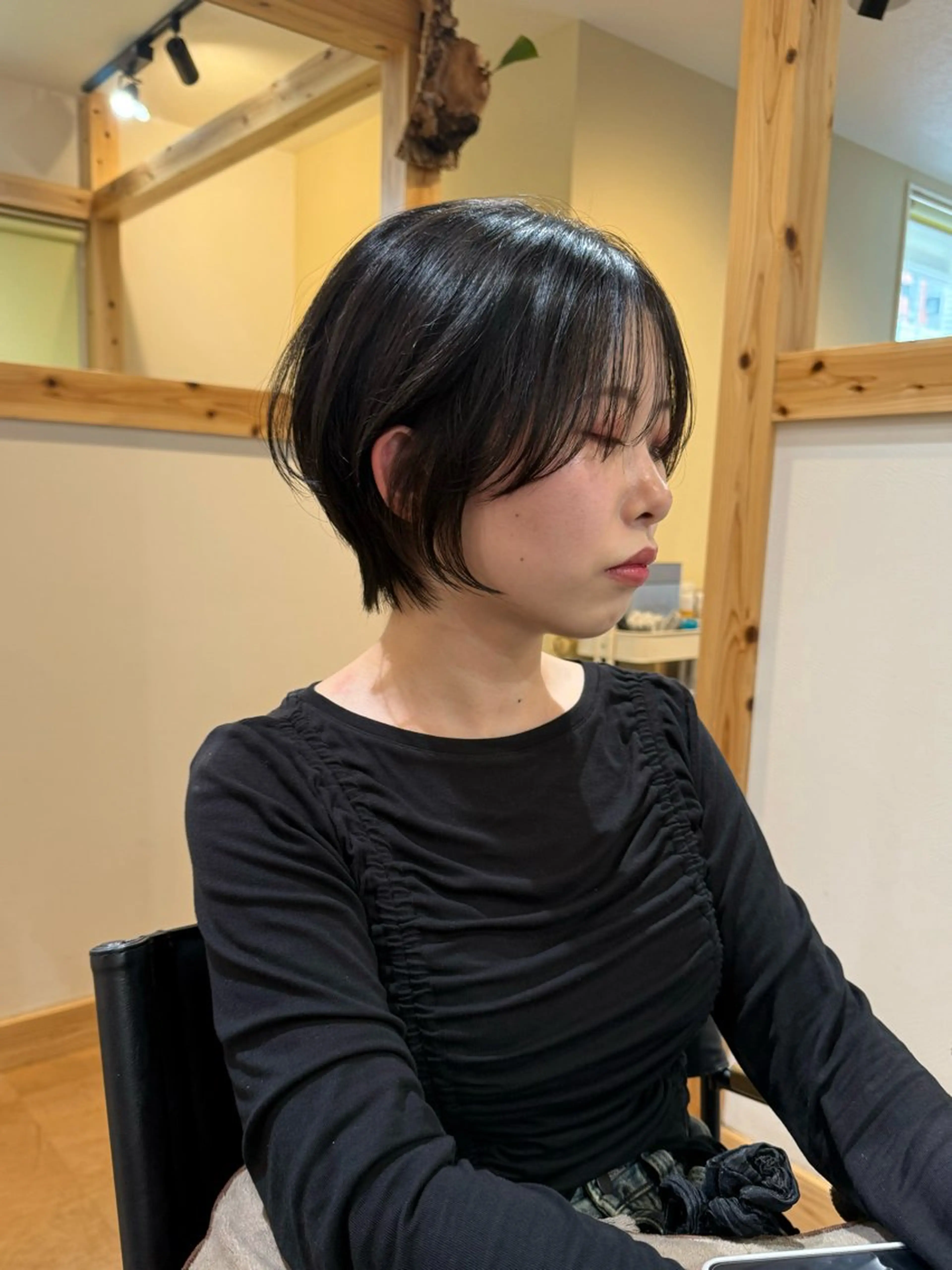 ショート ショートヘア カット パーマ 山口里莉 /ブリーチカラーのヘアスタイル