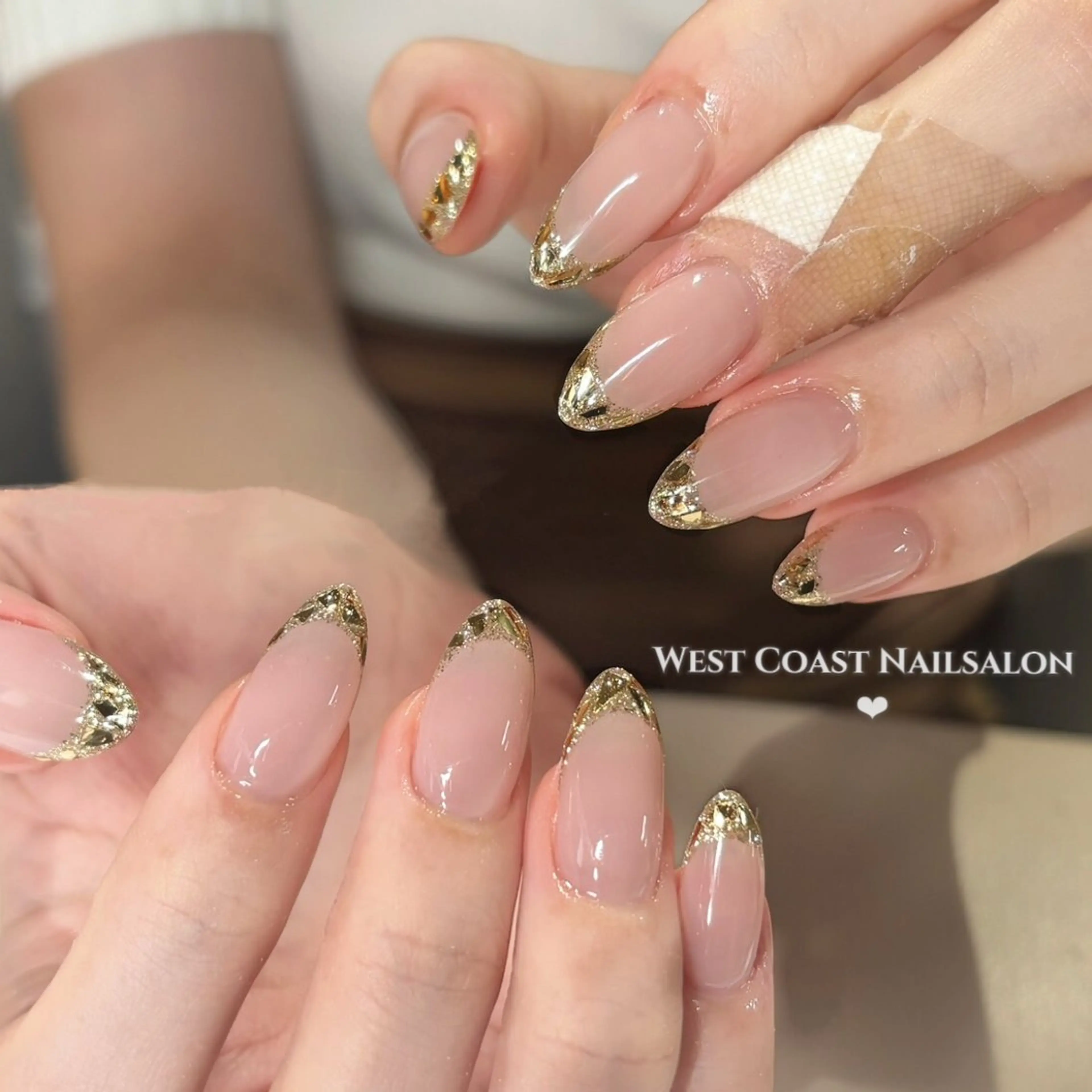 ネイル フレンチネイル ガラスフレンチ ハンドネイル west coast スカルプ専門店のネイルデザイン