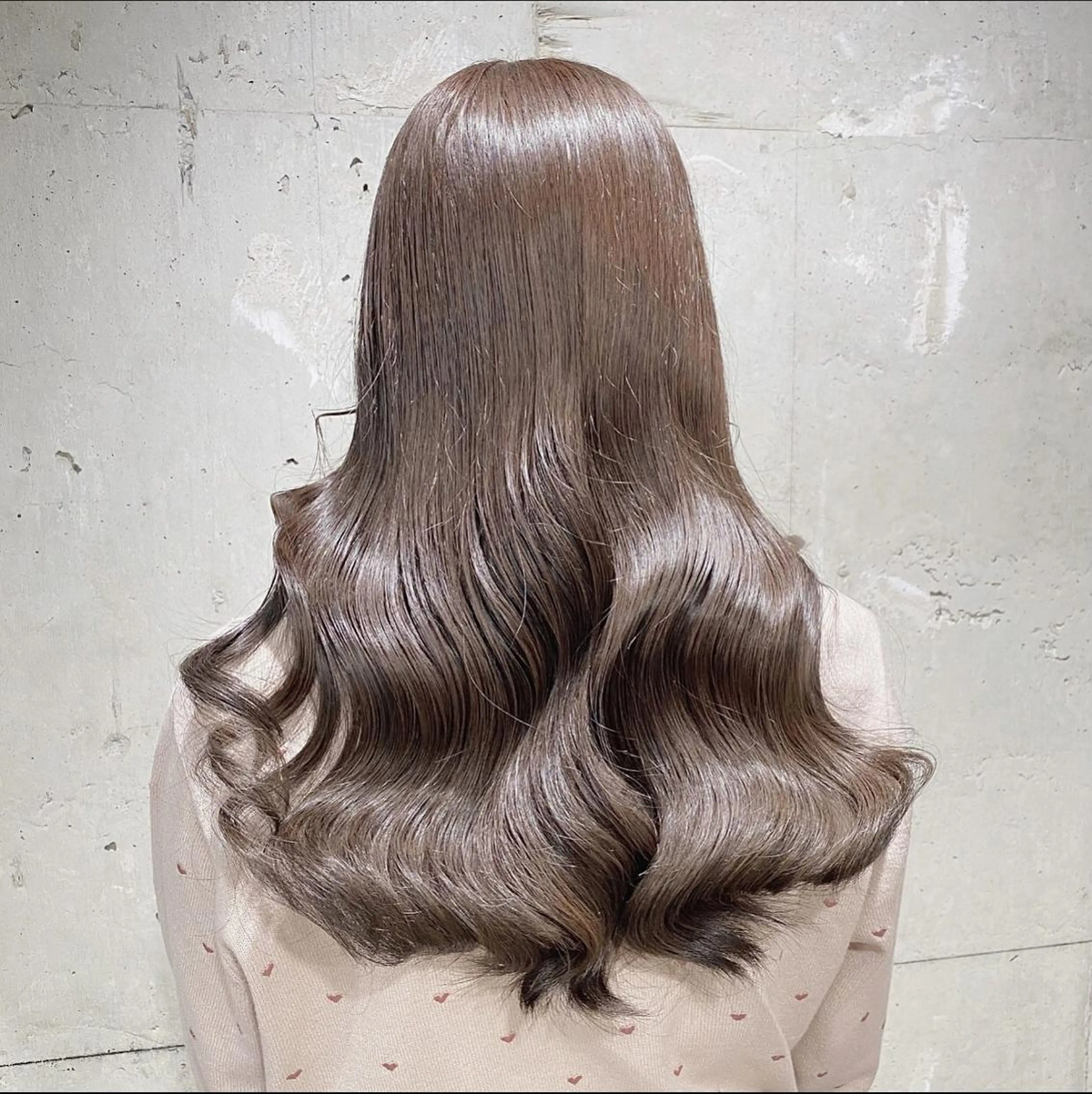 ロング ヘアカラー ヘアセット 🩰上品韓国ガーリー 🩰ひとみ🩰のヘアスタイル