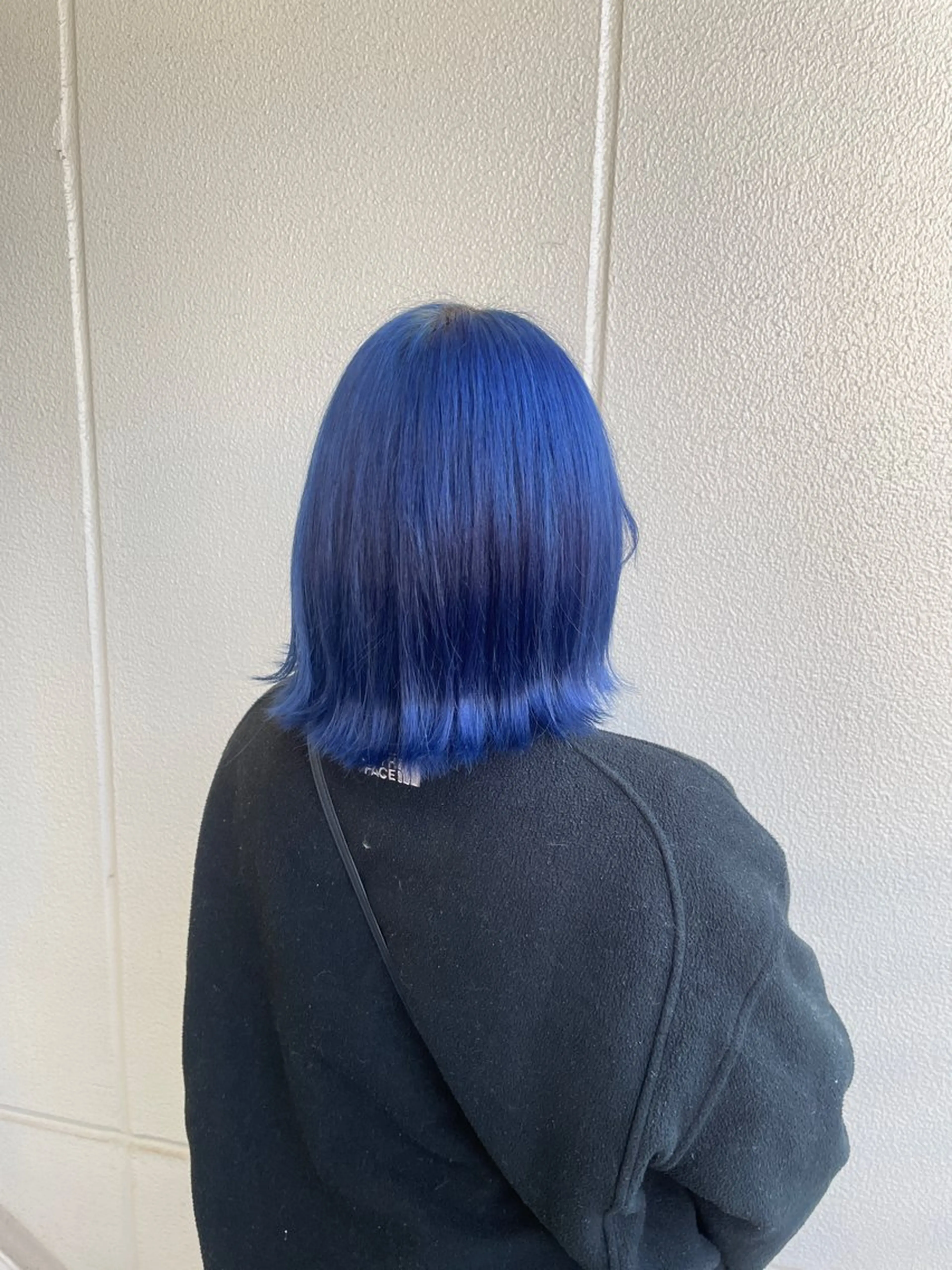 ショート カラー ヘアアレンジ ブルーカラー カット トリートメント ヘッドスパ ヘアセット 艶髪✨寒色カラー✨ 翁長孝輔のヘアスタイル