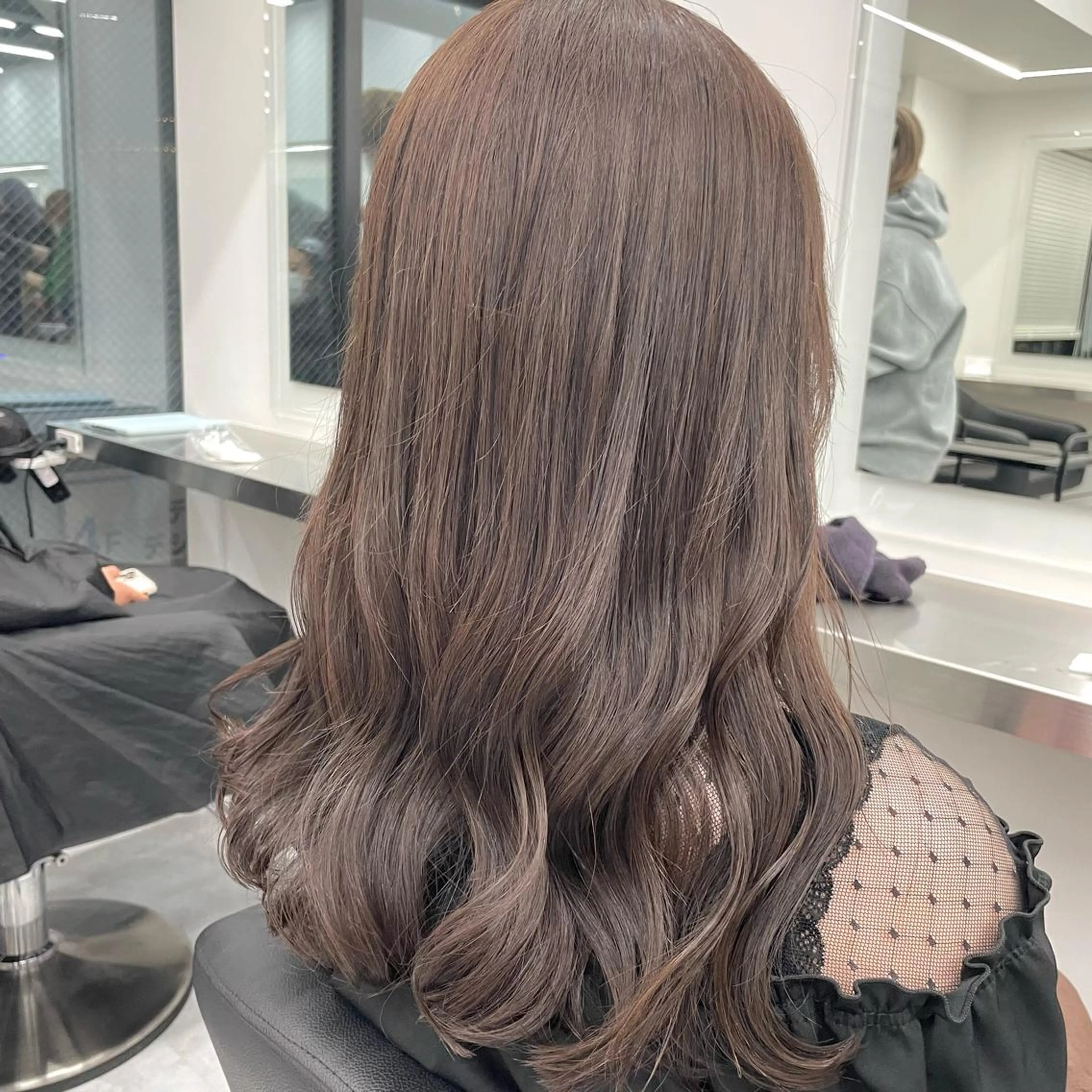 ミディアム ヘアカラー トリートメント ヘアセット 渋谷指名1位💖 カラーの達人❣️のヘアスタイル