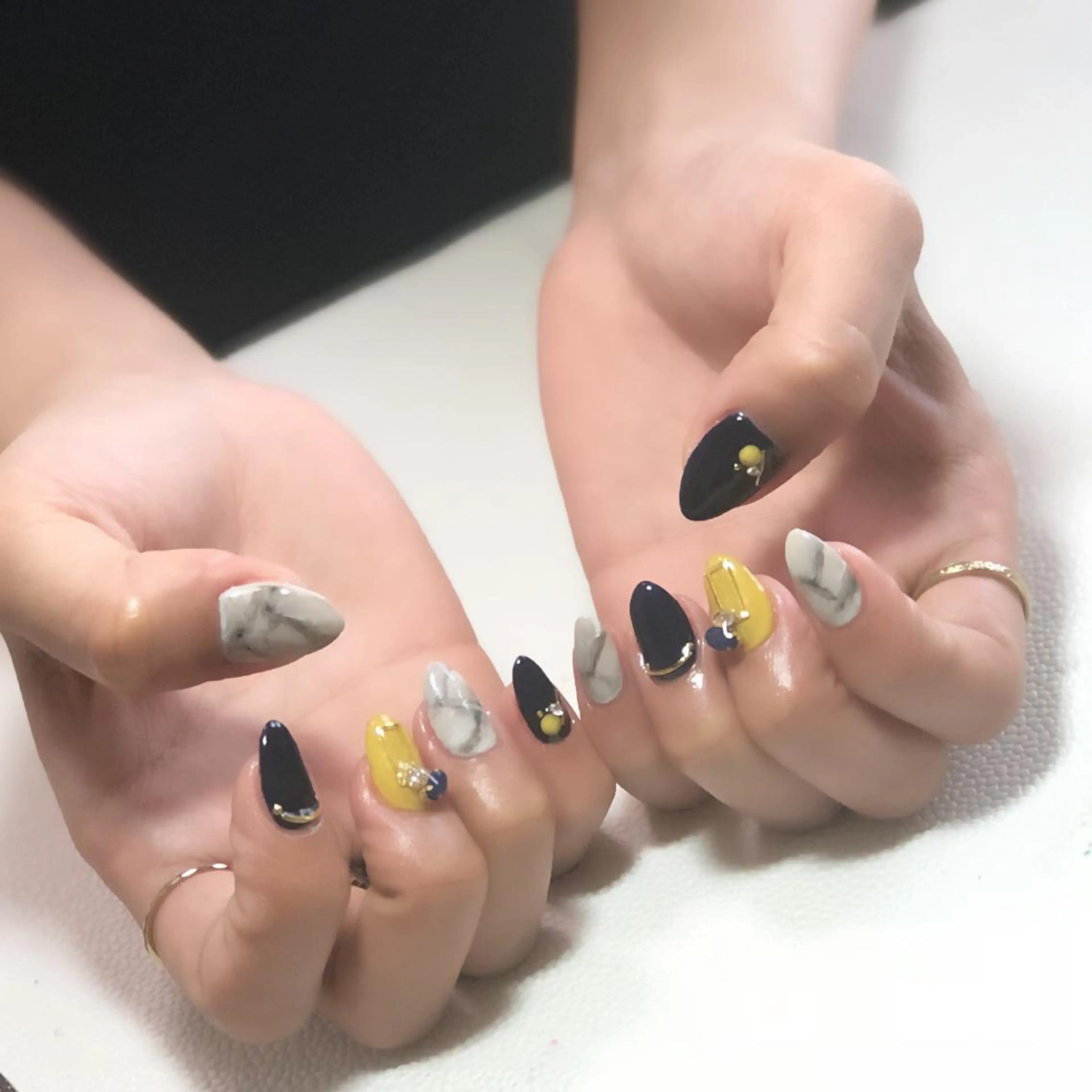 ネイル Aim* 深爪・自爪育成専門店のネイルデザイン