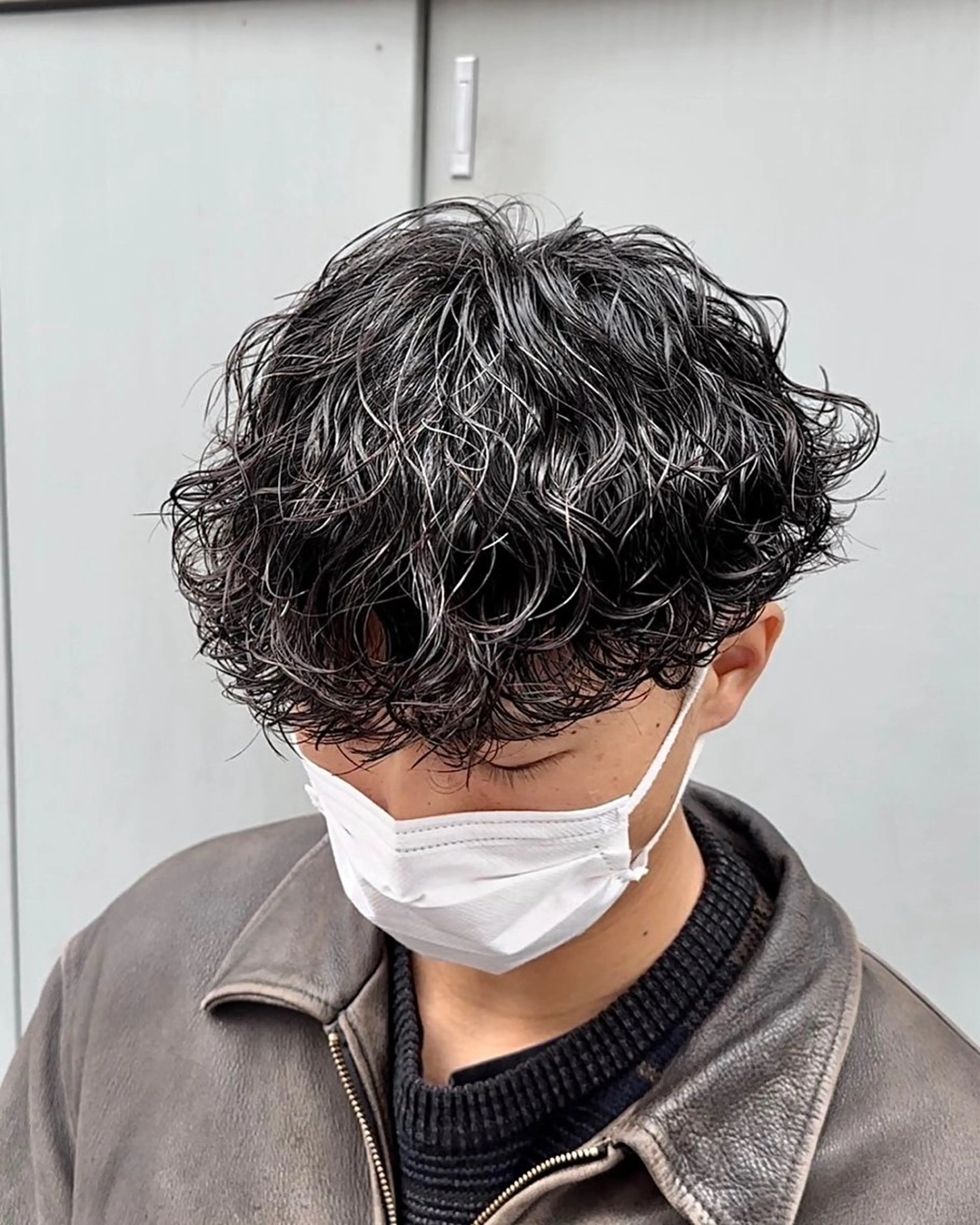 パーマ メンズ メンズブリーチ センターパート メンズハイライト メンズハイトーン マッシュ メンズ特化💎 nayu❄️のヘアスタイル
