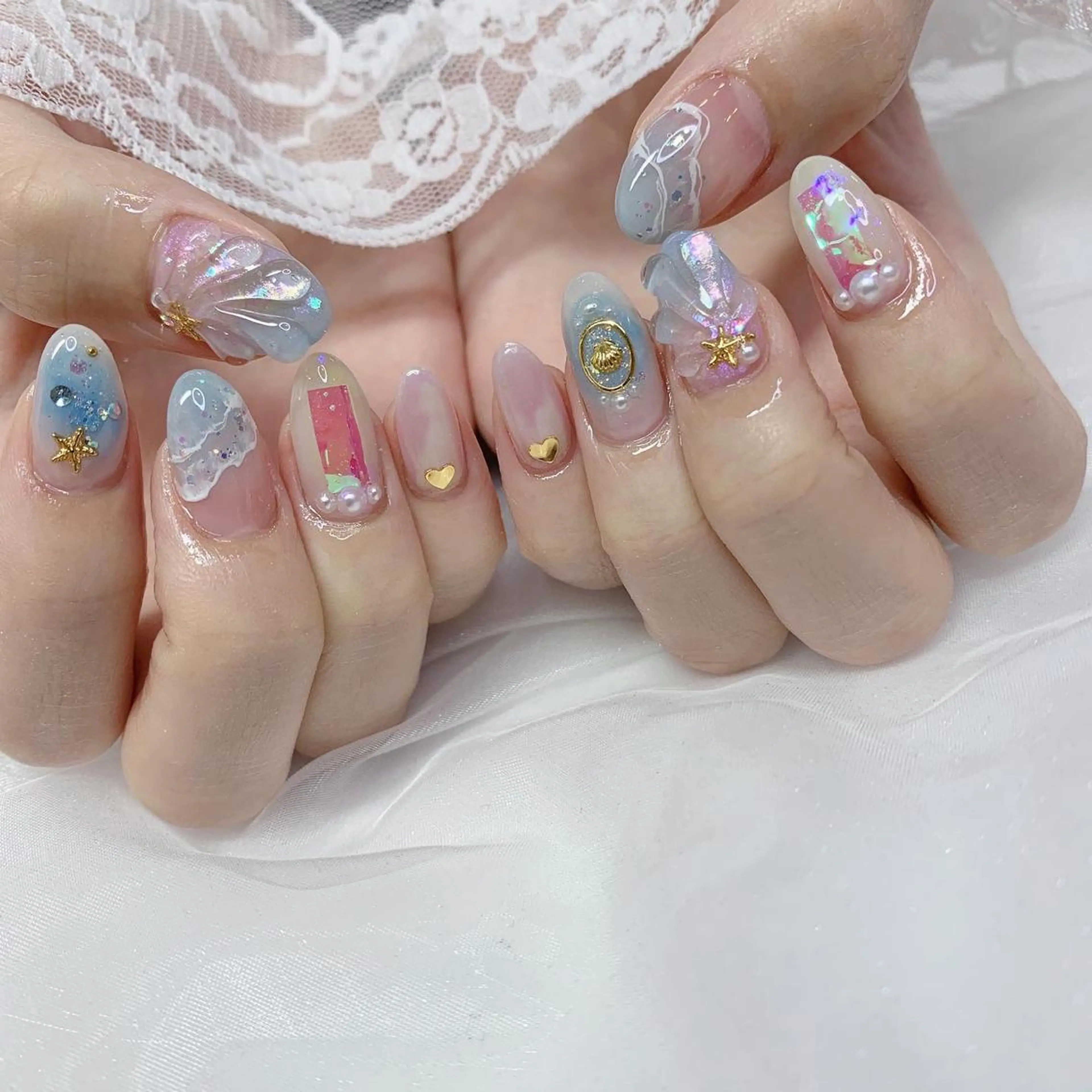 ネイル ハンドネイル La neige* yuki 🥯🍑のネイルデザイン