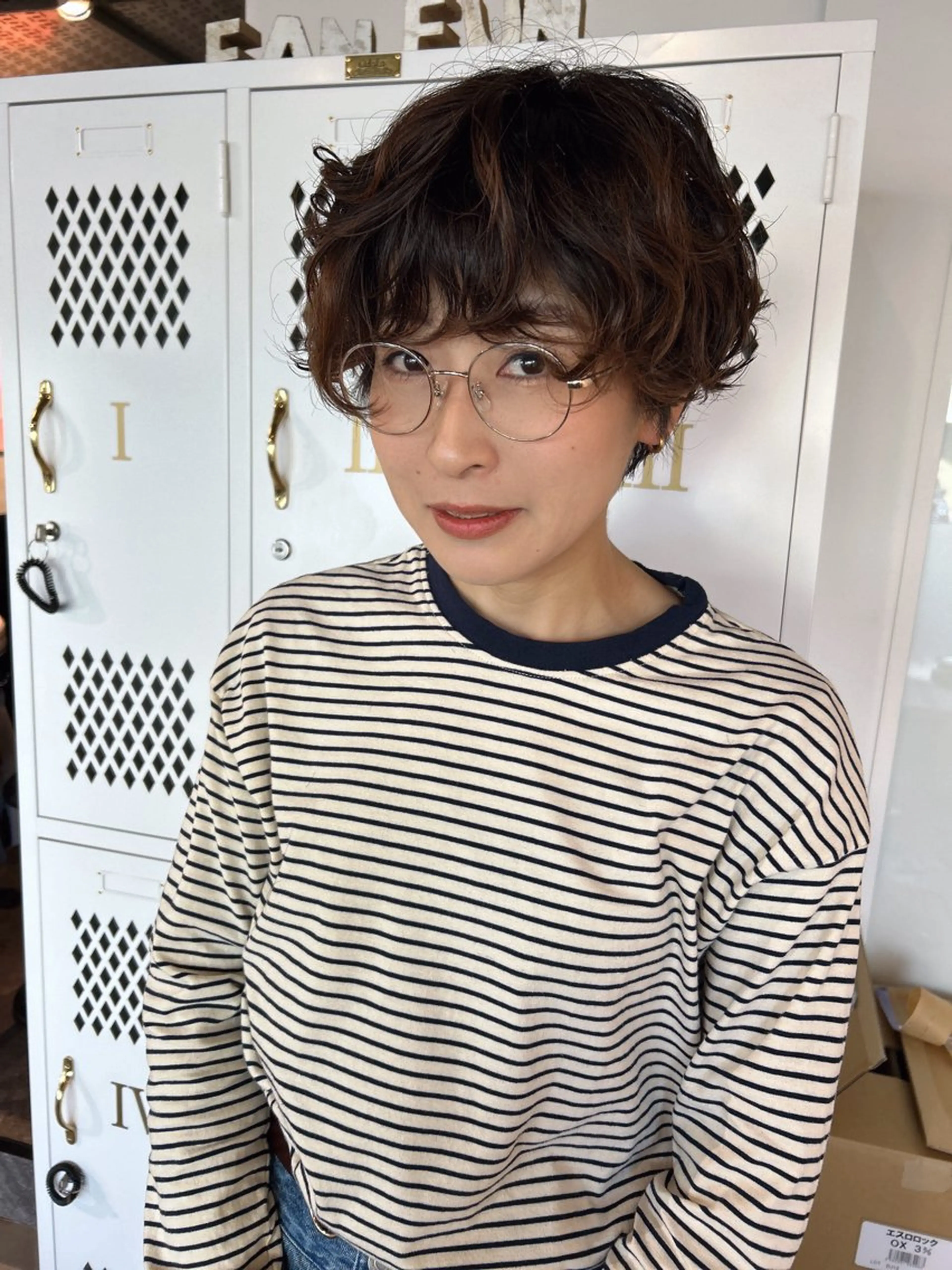 ショート ショートヘア パーマ 透明感カラー 暖色shihoのヘアスタイル