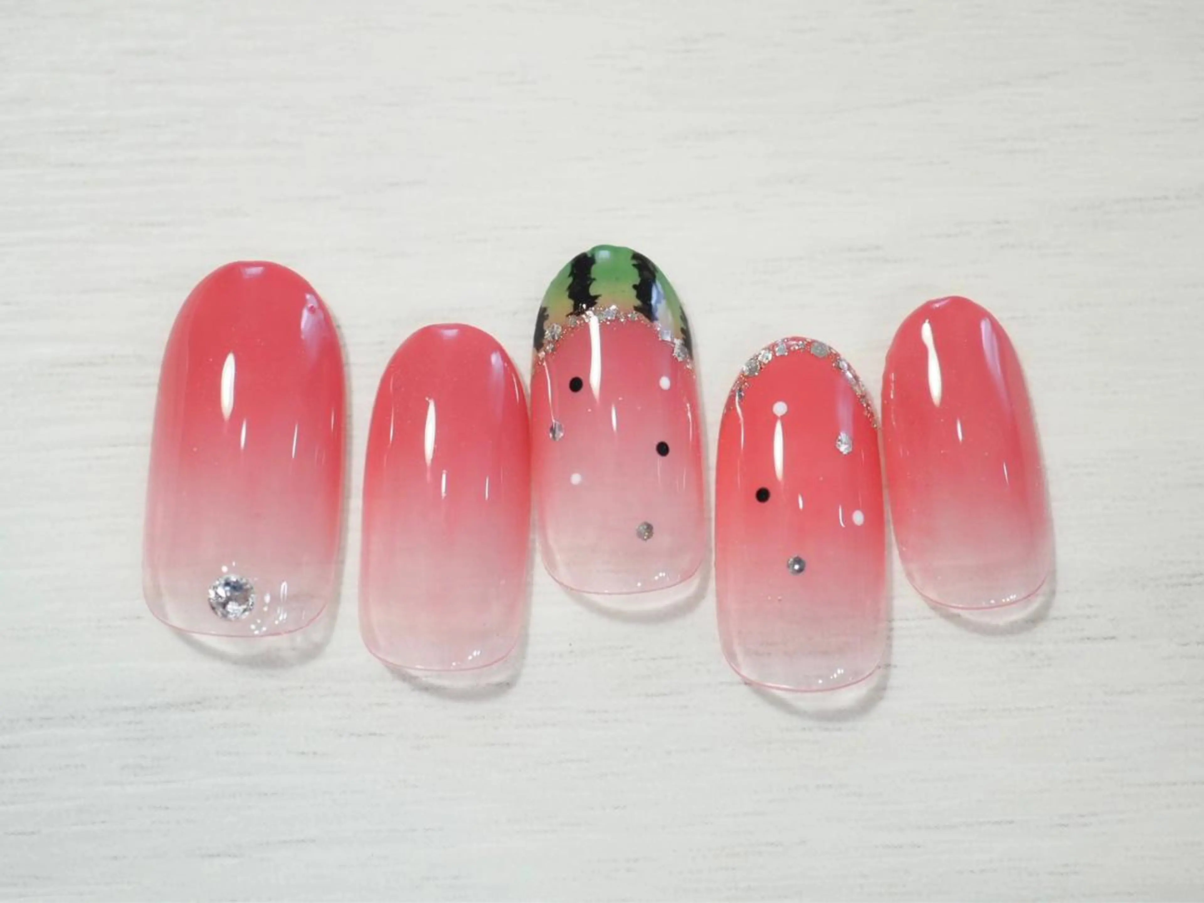 ネイル ハンドネイル トップネイリスト Ribbon立川店のネイルデザイン