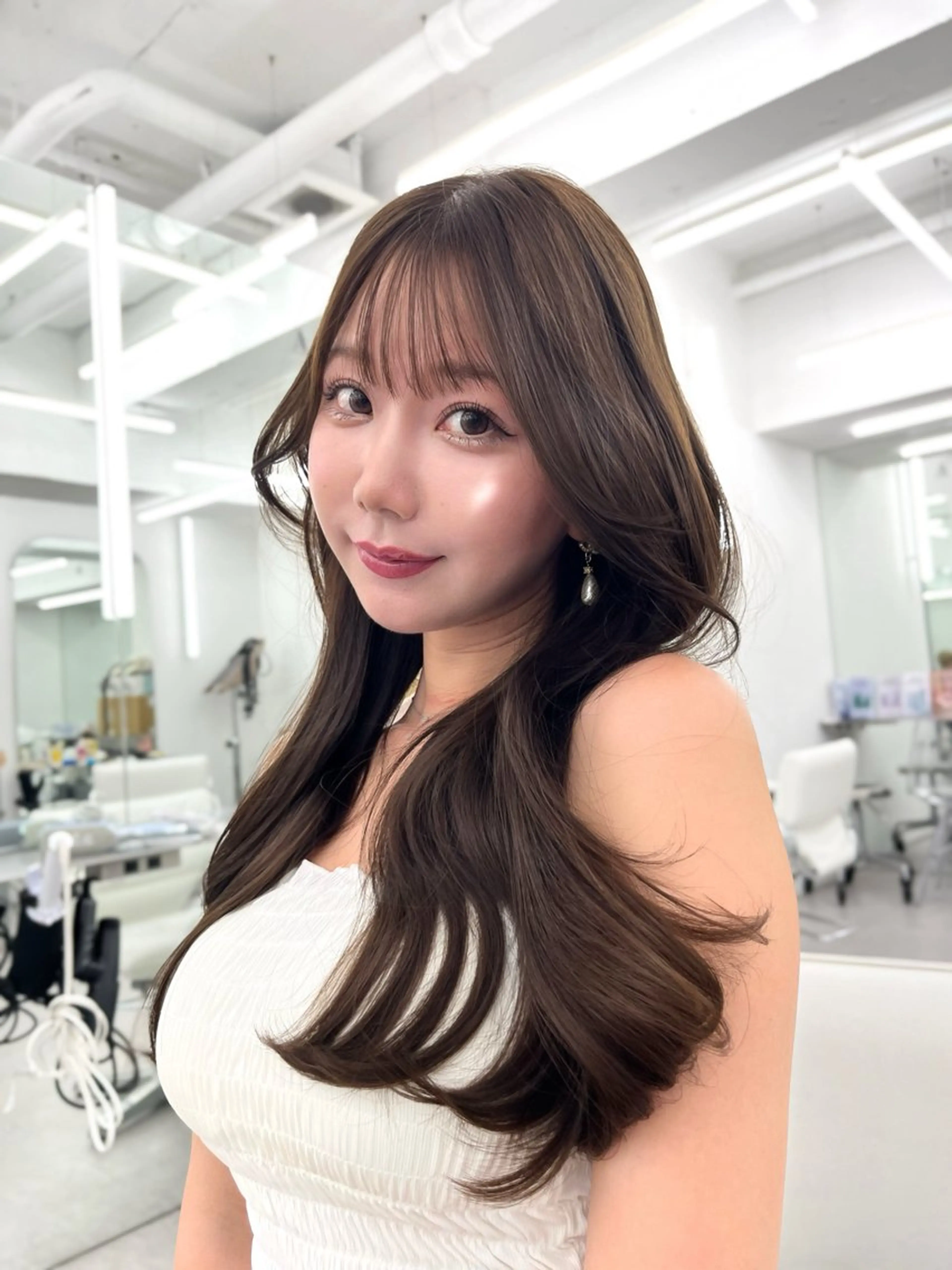 ロング カラー 透明感カラー ハイレイヤー 韓国風ヘア レイヤーカット ロング 透明感カラー✨🩵 韓国ヘアkanatoのヘアスタイル