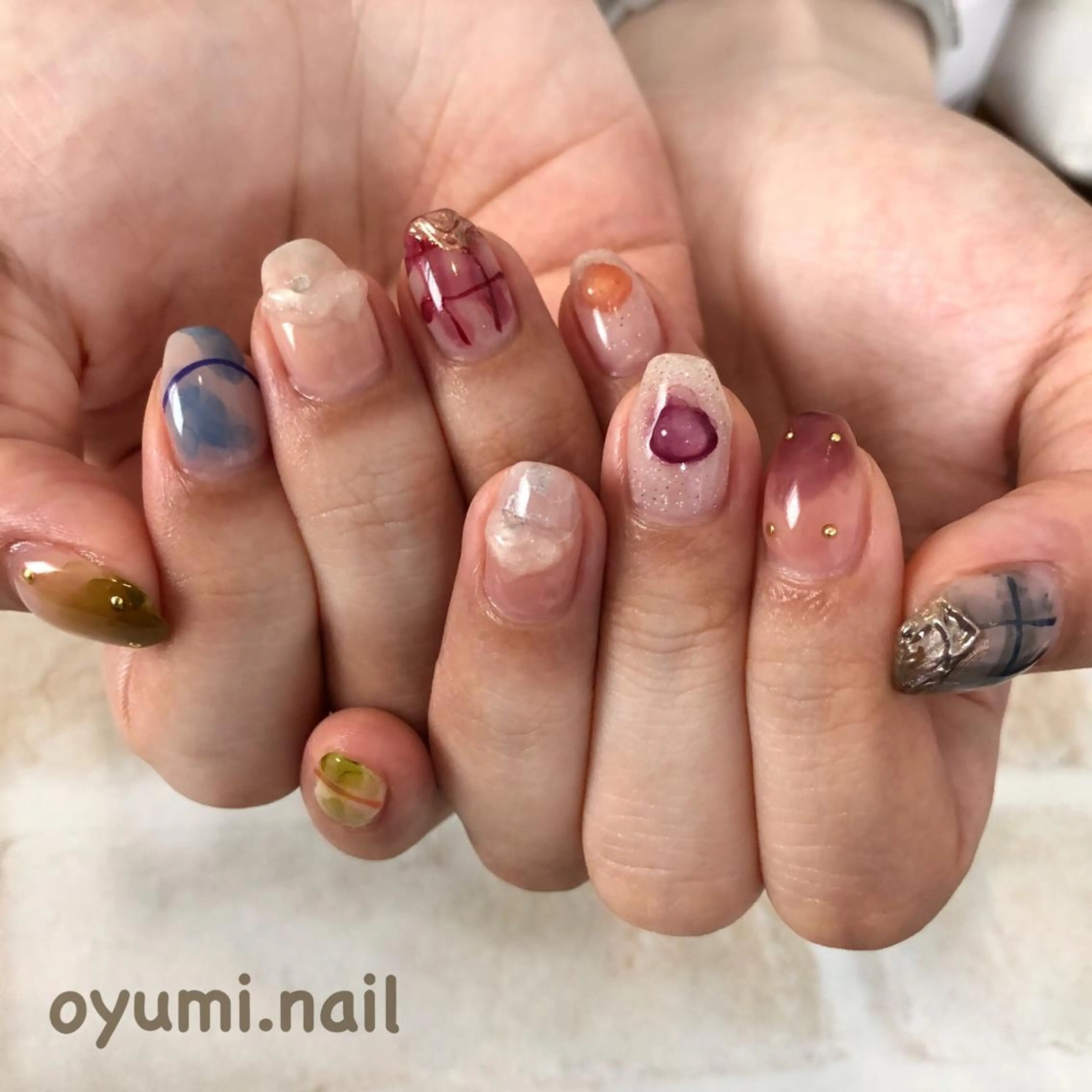 ネイル アートネイル ニュアンスネイル 夏ネイル ハンドネイル takanashi yumiのネイルデザイン