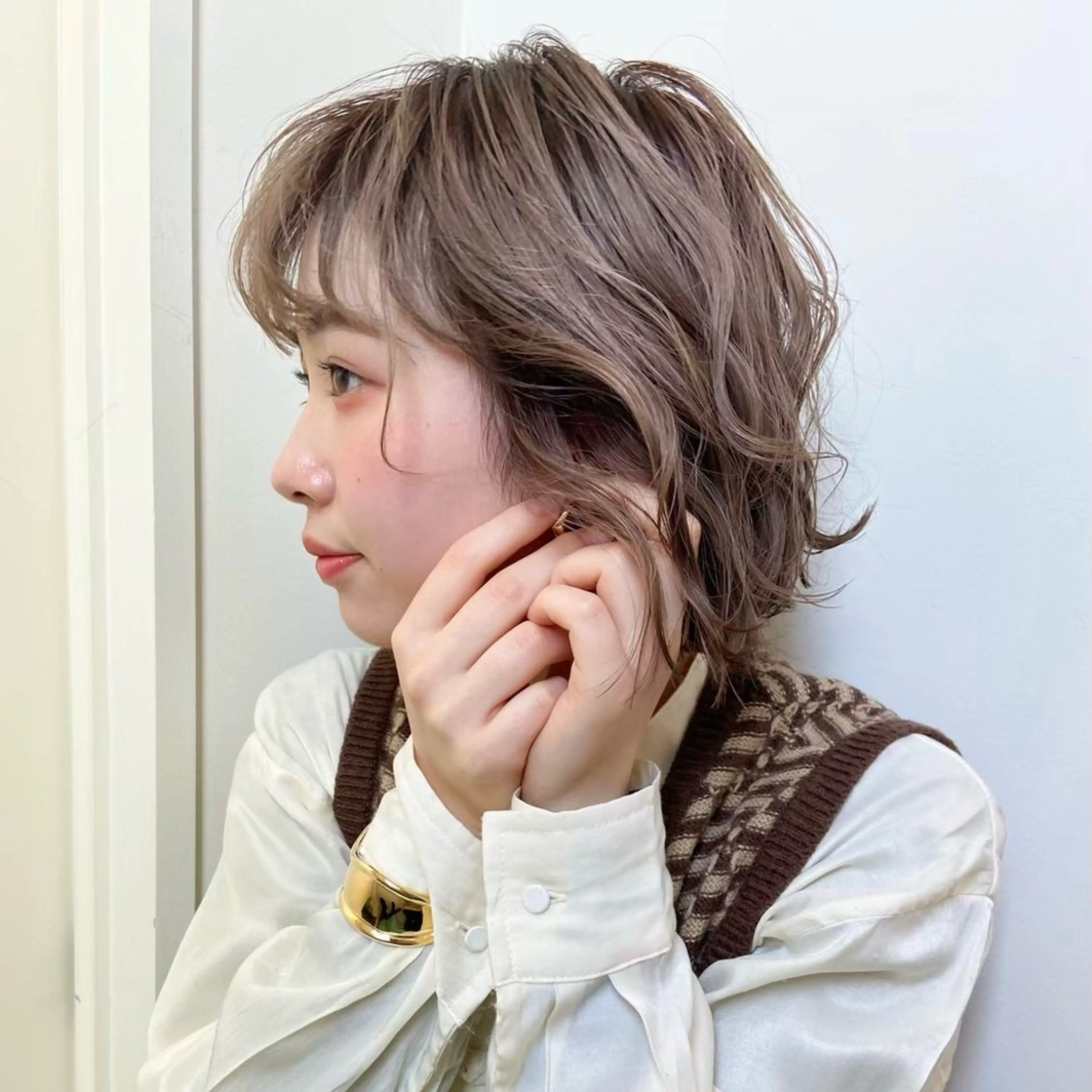 ショート 大本 ブリーチ/ストレートのヘアスタイル