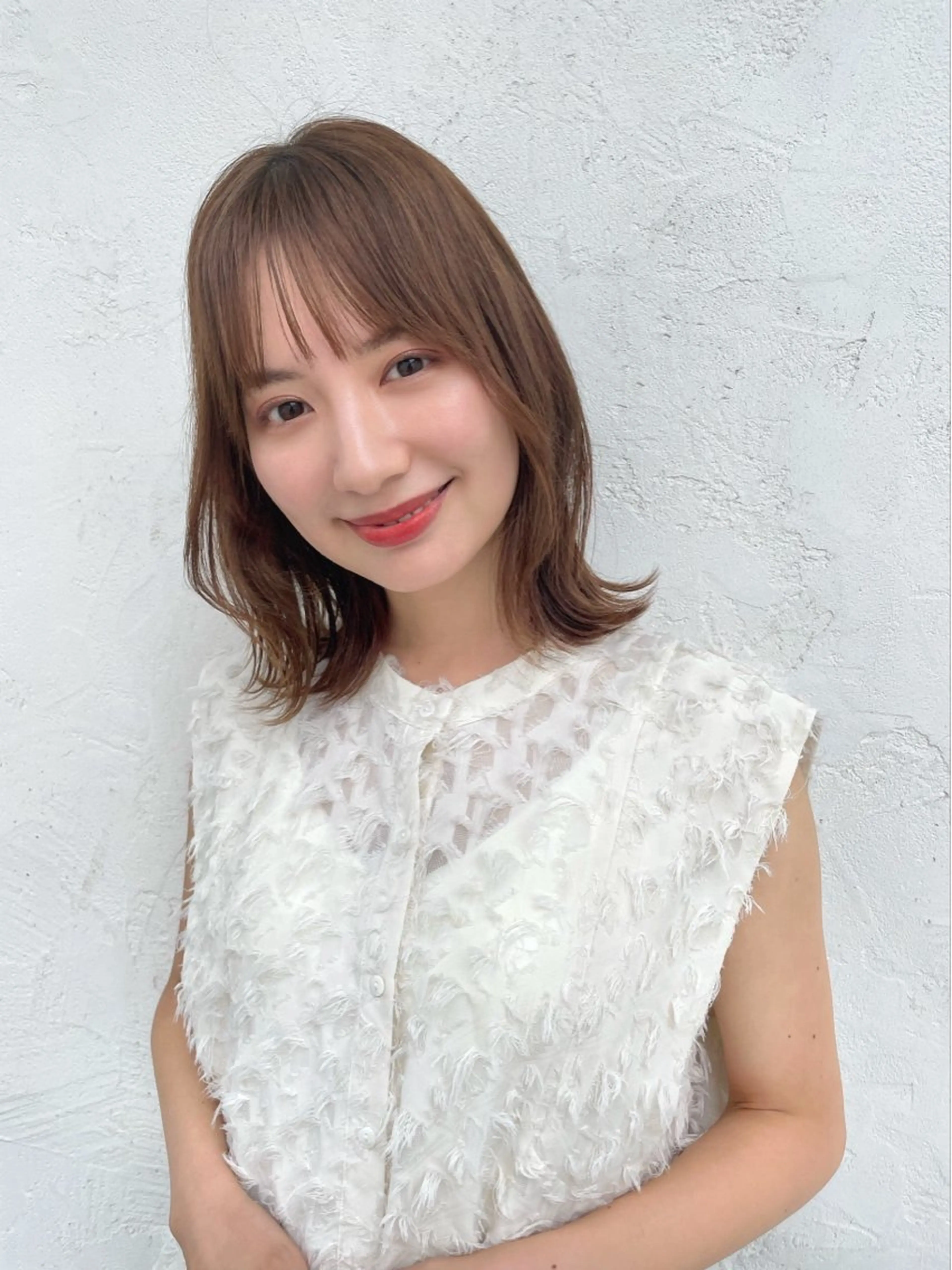 ミディアム カラー 切りっぱなしボブ ボブレイヤー ボブ くびれヘア 顔まわりレイヤー カット ヘアカラー 結べるレイヤーボブ くびれLady表参道のヘアスタイル