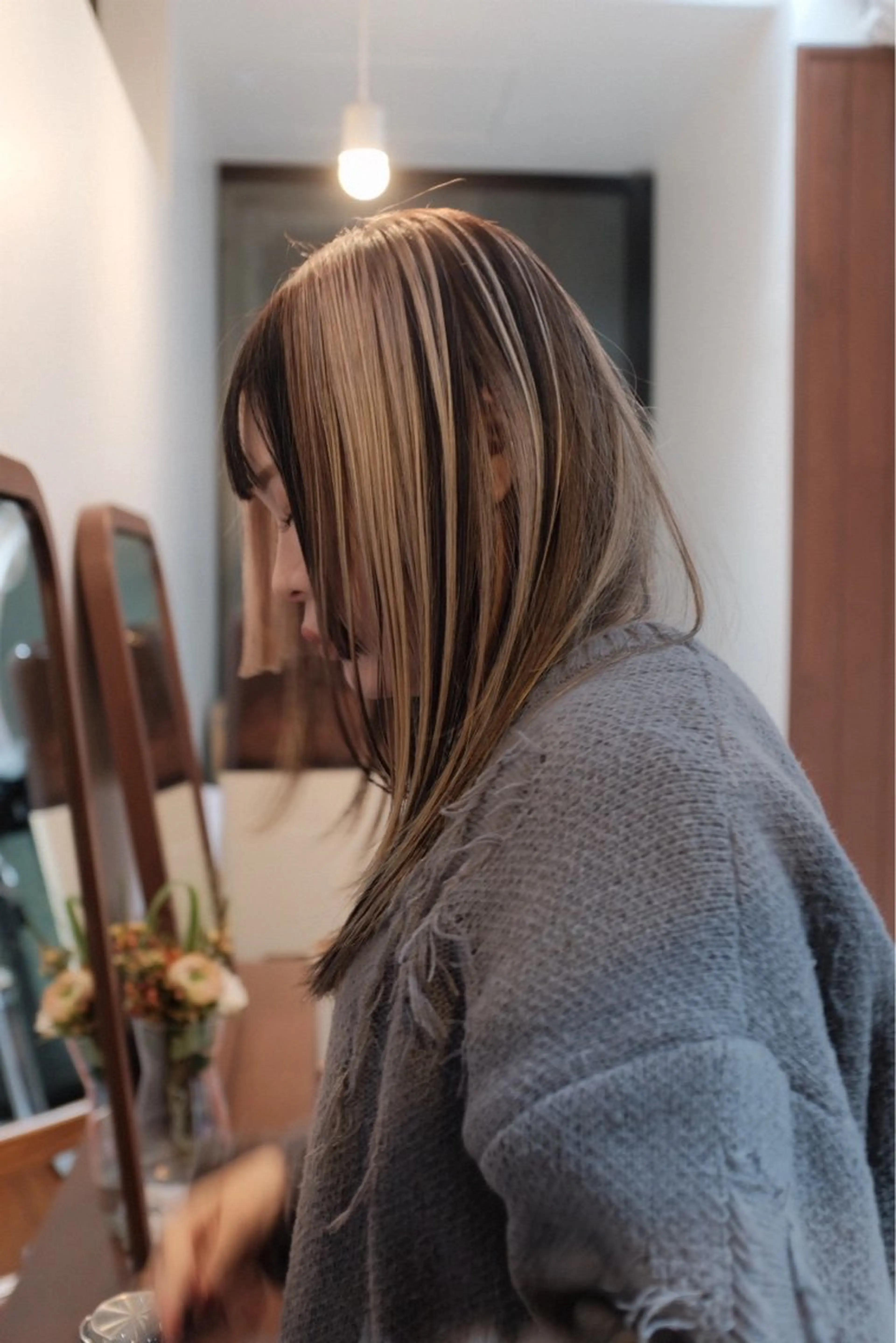 セミロング カラー ヘアアレンジ ショートボブ グレージュ ボブ 韓国風ヘア レイヤーカット カット ヘアカラー 👑公式👑 Opus hairのヘアスタイル