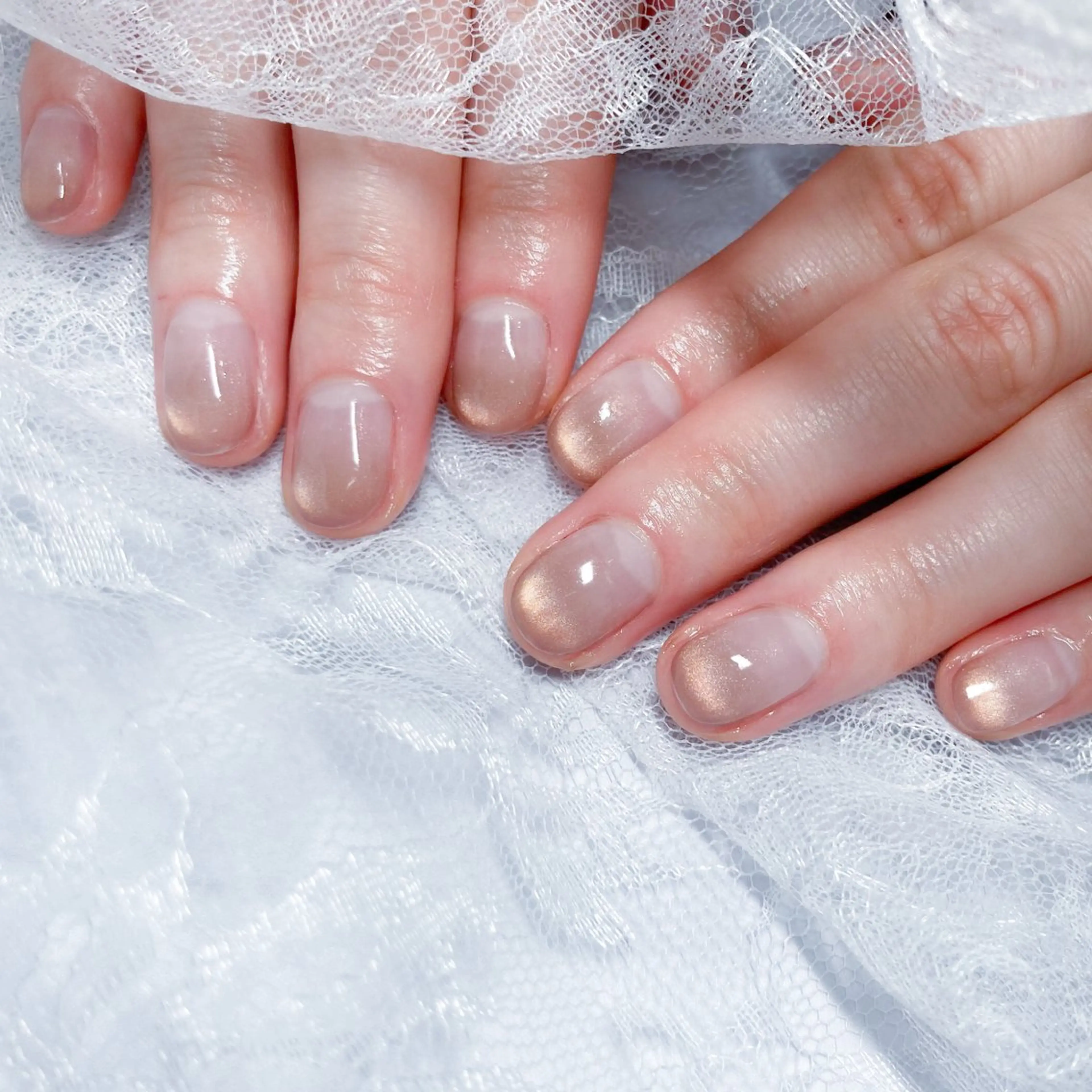 ネイル ブラウン グラデーション マグネットネイル オフィスネイル シンプルネイル ハンドネイル Terrace＋所属・Terrace＋ Nailのネイルデザイン