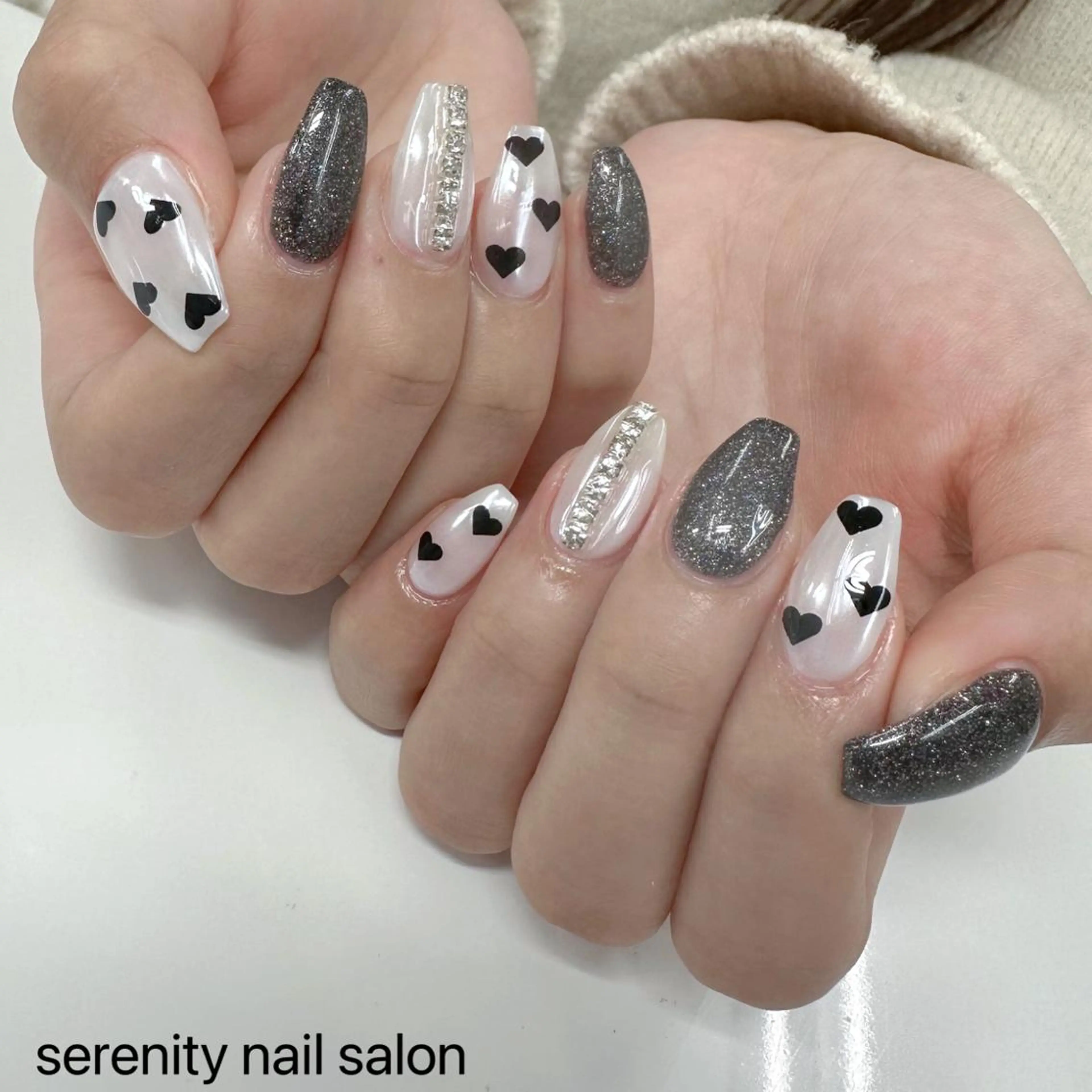 ネイル ハンドネイル ハンドケア ✨Serenity ワンホンネイルのネイルデザイン