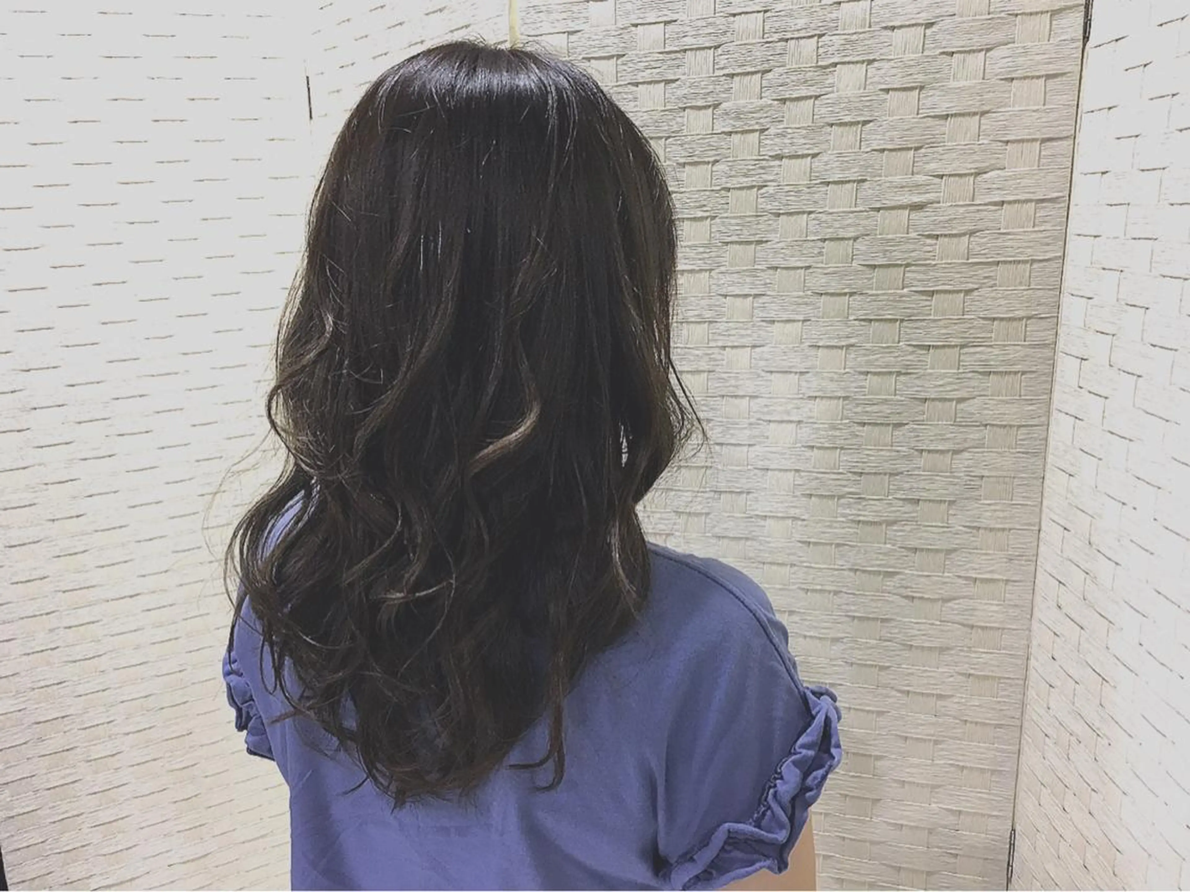 ミディアム セミロング ロング カラー アッシュ アッシュブラウン ブラウンカラー boutique misakiのヘアスタイル