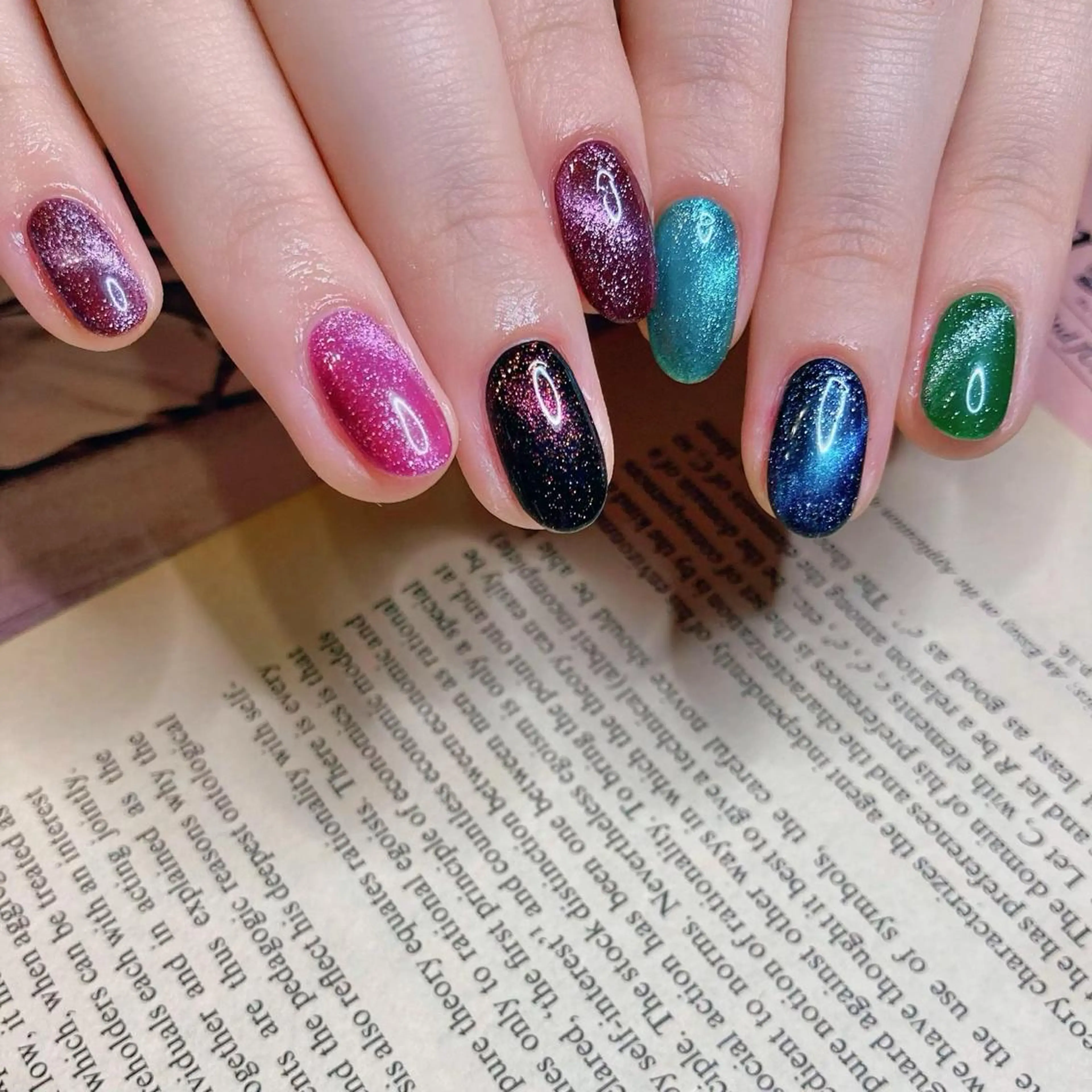 ネイル NOIROUGE所属・NOI ROUGEのネイルデザイン