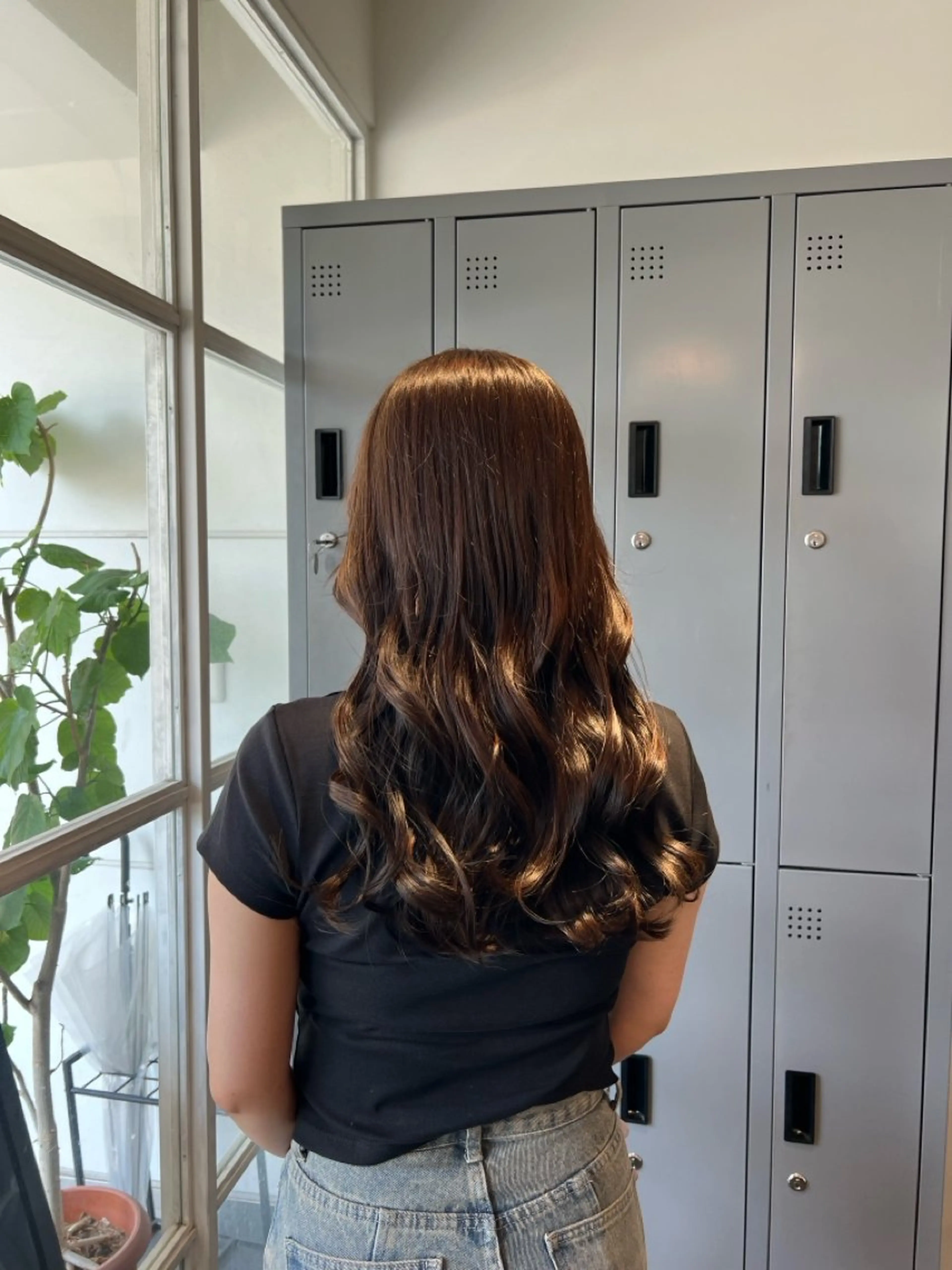 ロング カラー ヘアカラー たきざわ ひなの／カラーモデルのヘアスタイル