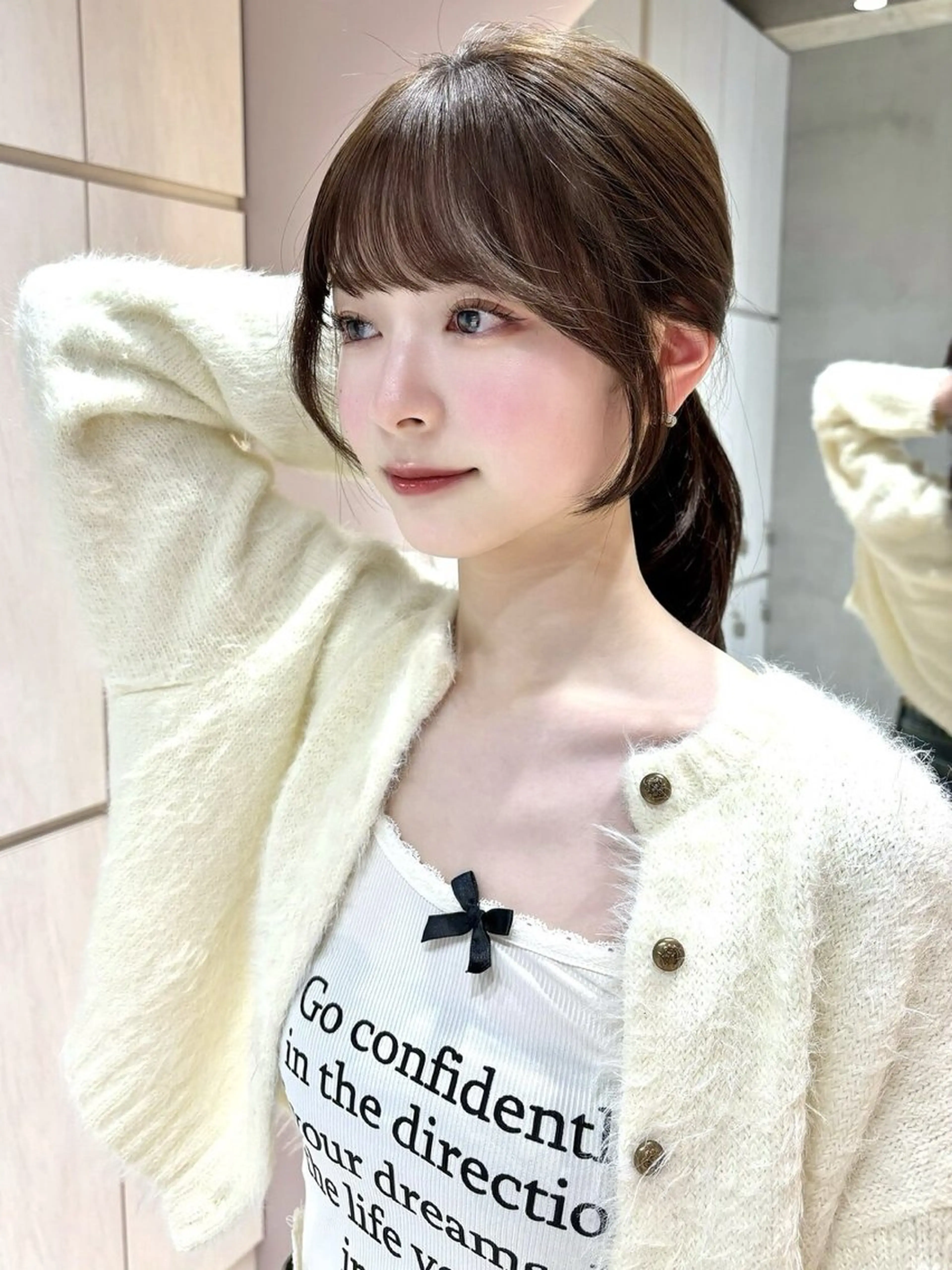 ロング カラー グレージュ カット ヘアカラー トリートメント 似合わせカットカラー 吉田こうすけのヘアスタイル