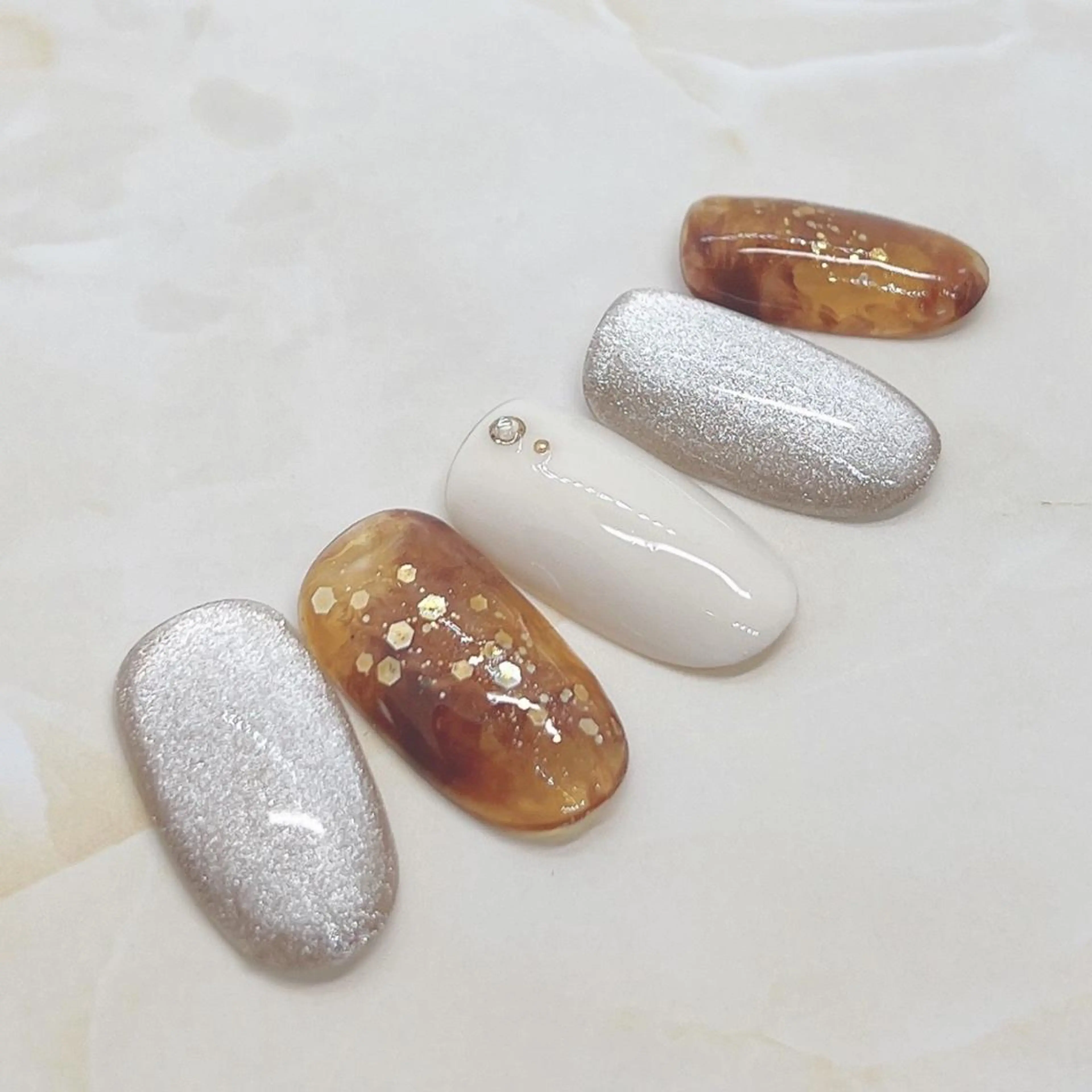 ネイル Ron's nail 笹岡のネイルデザイン