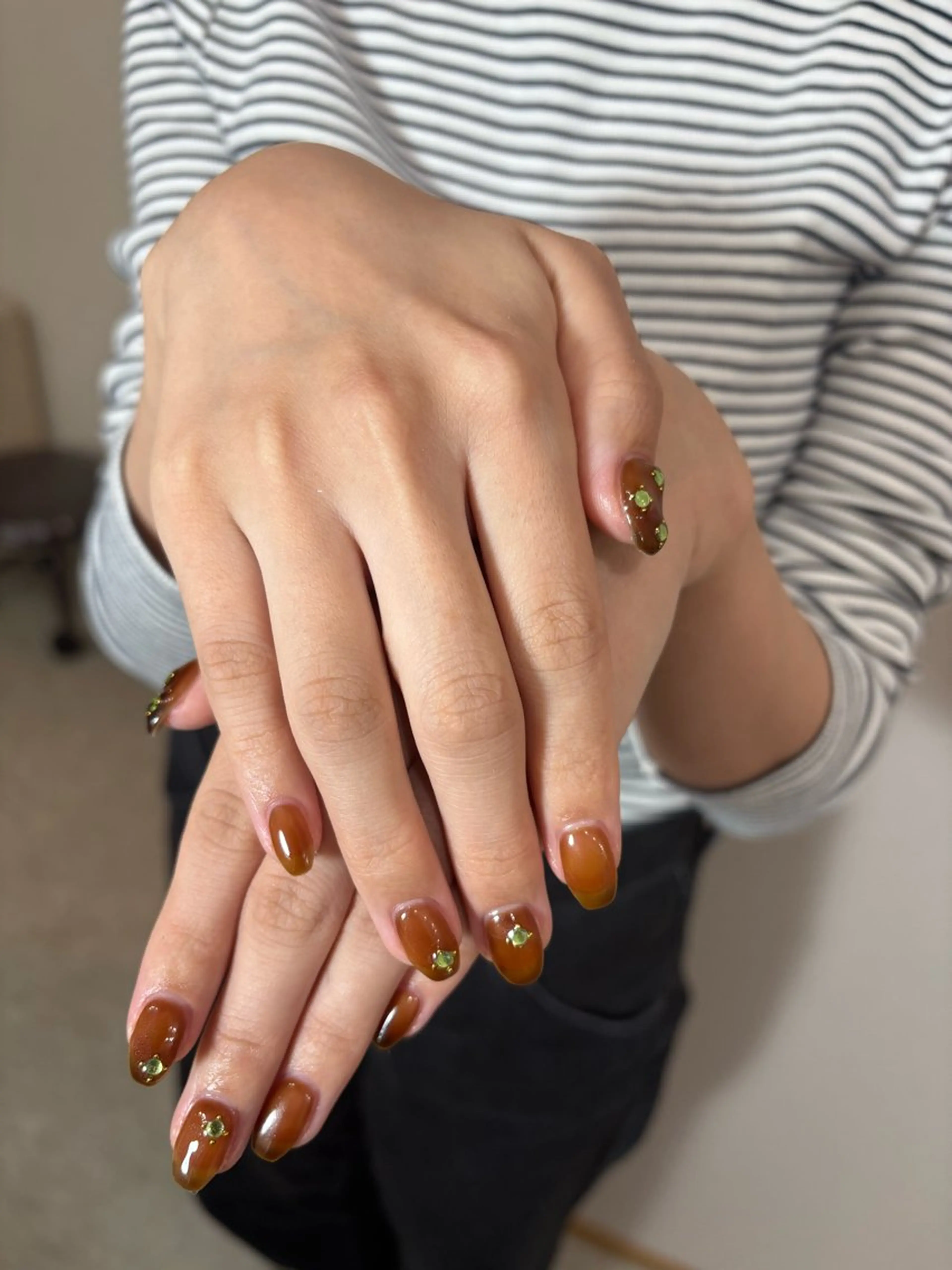 ネイル ハンドネイル ソルネイルアンドアイラッシュ所属・山田 茉世のネイルデザイン