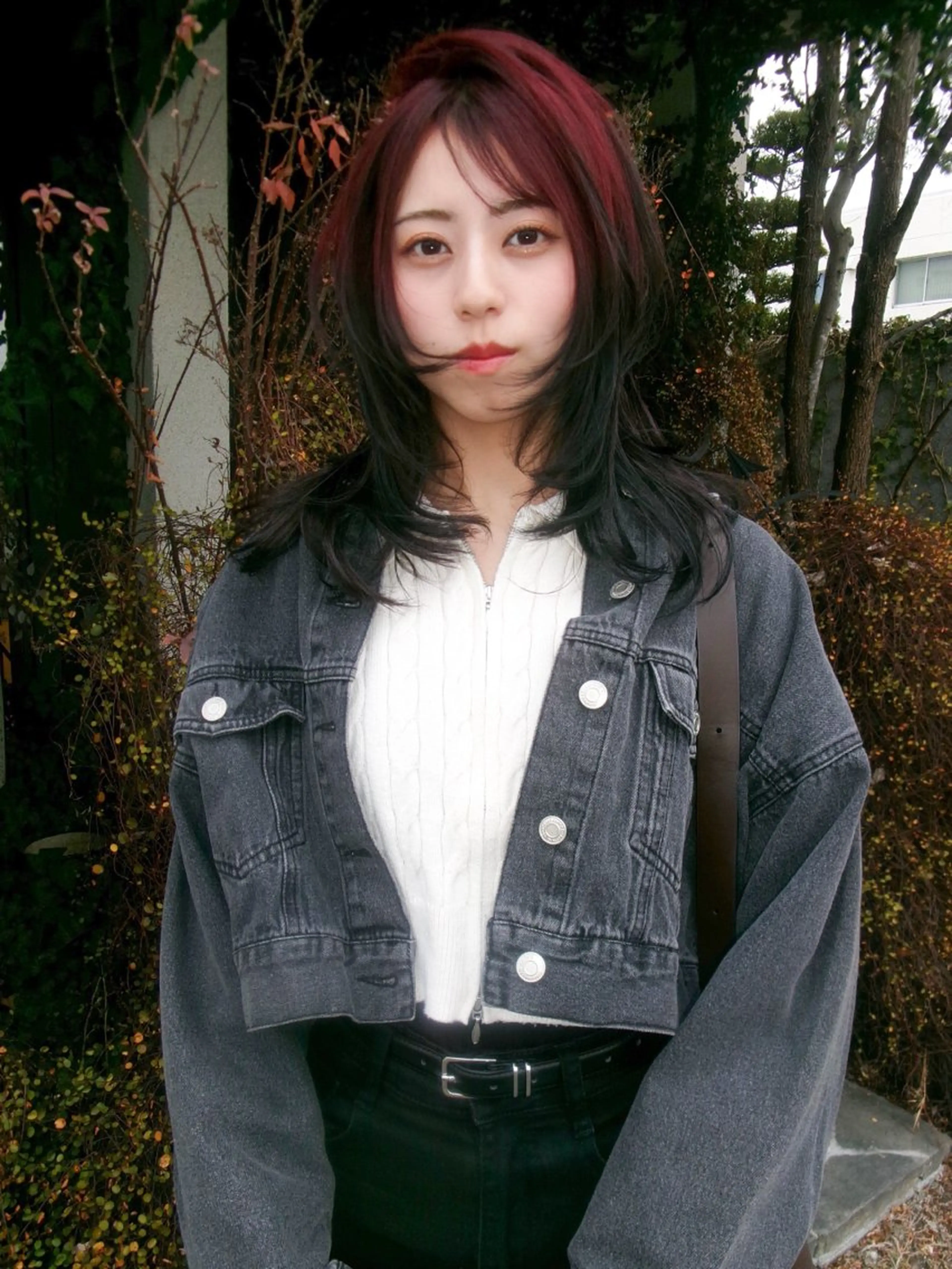 セミロング カラー バレイヤージュ ベージュカラー ブリーチ ダブルカラー グレージュ ヘアカラー 早川 豪のヘアスタイル