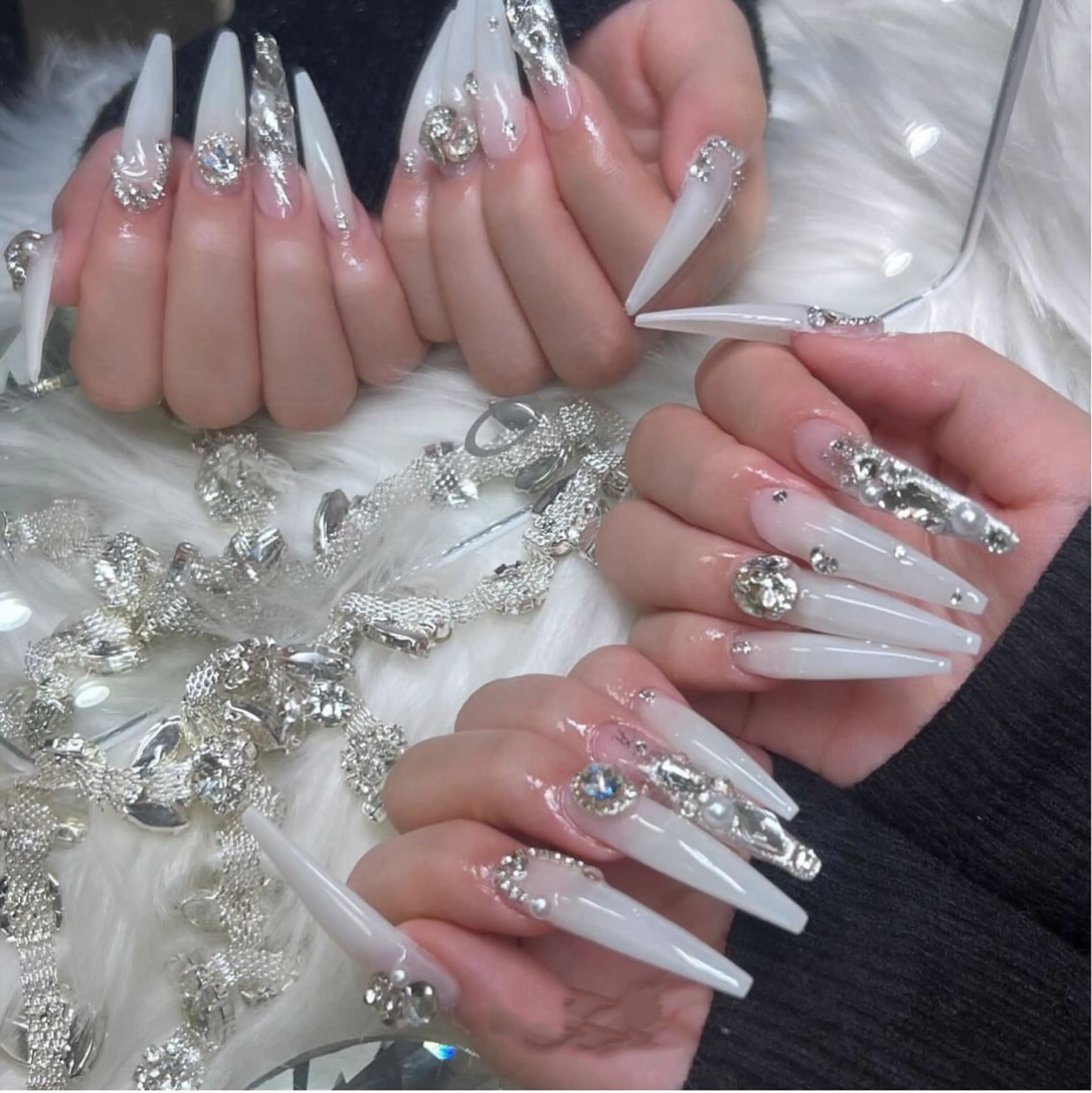 ネイル ハンドネイル ドリスネイルサロン所属・Doris Nail Salonのネイルデザイン