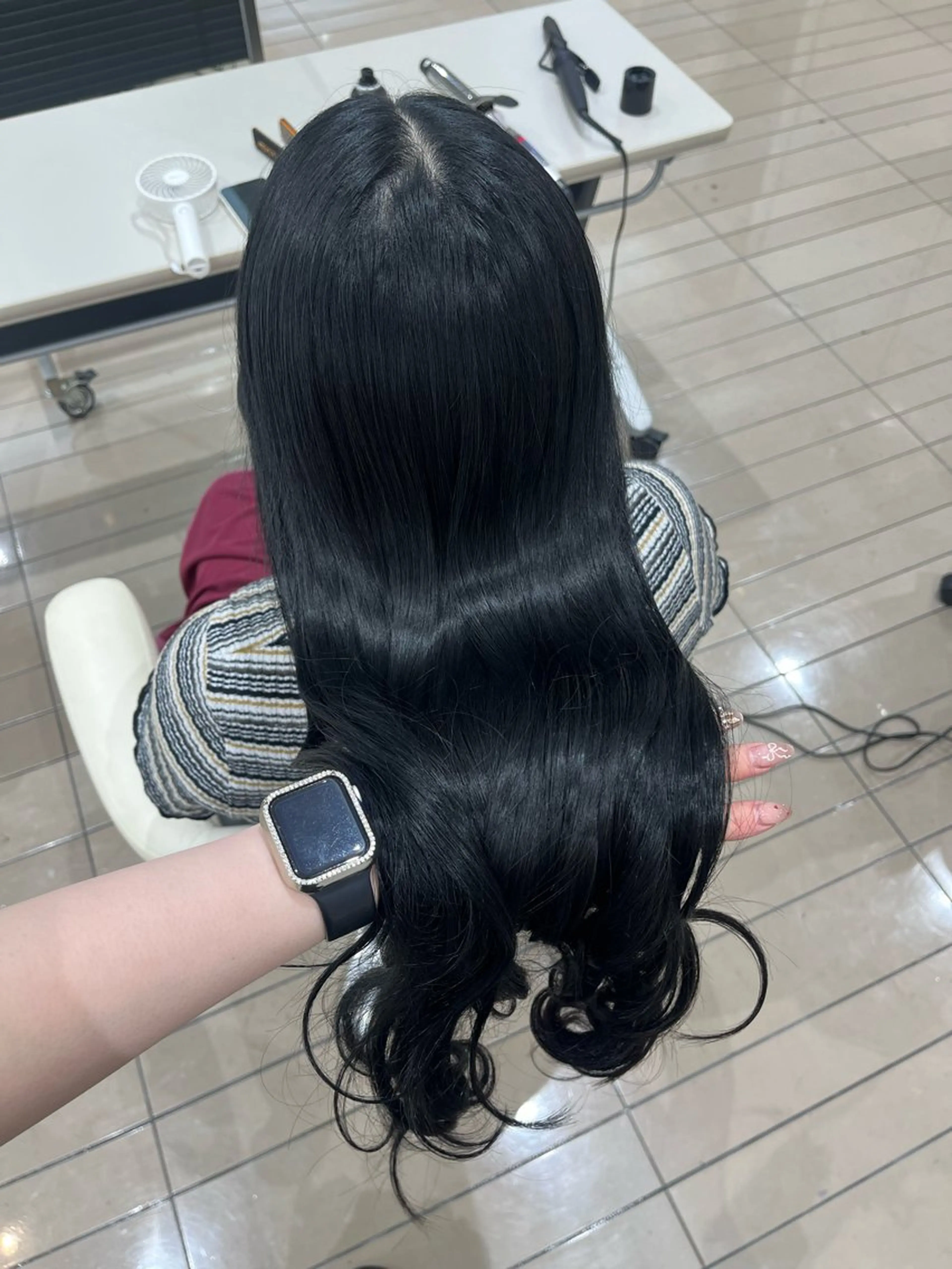 ロング カラー アディクシーカラー 黒髪 ブルーカラー ブルーブラック little lulu 梅田所属・高橋 さやかのヘアスタイル