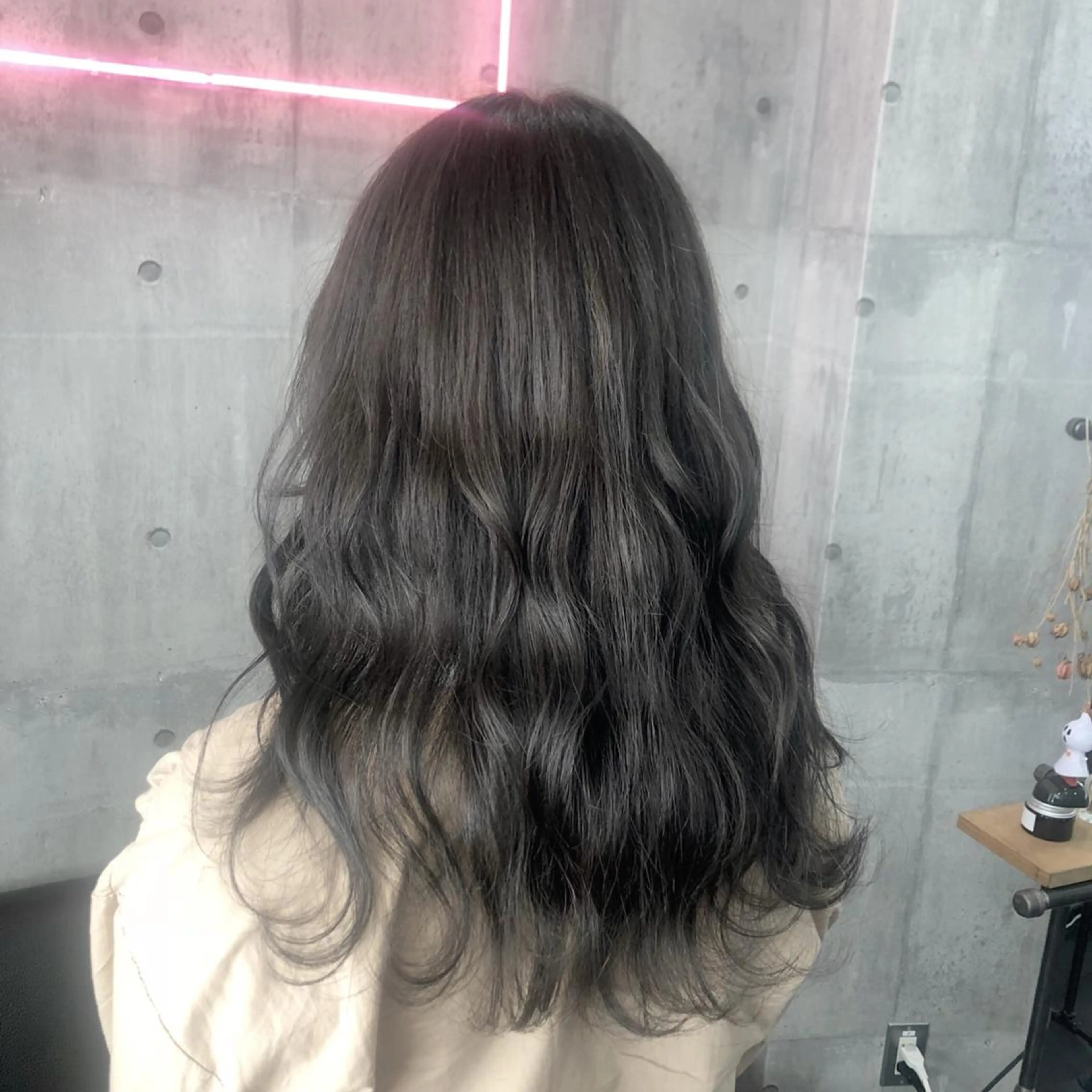 セミロング カラー グレージュ SOY-KUFU高田馬場所属・レイヤー♡艶髪♡ 韓国風♡加藤あゆみのヘアスタイル
