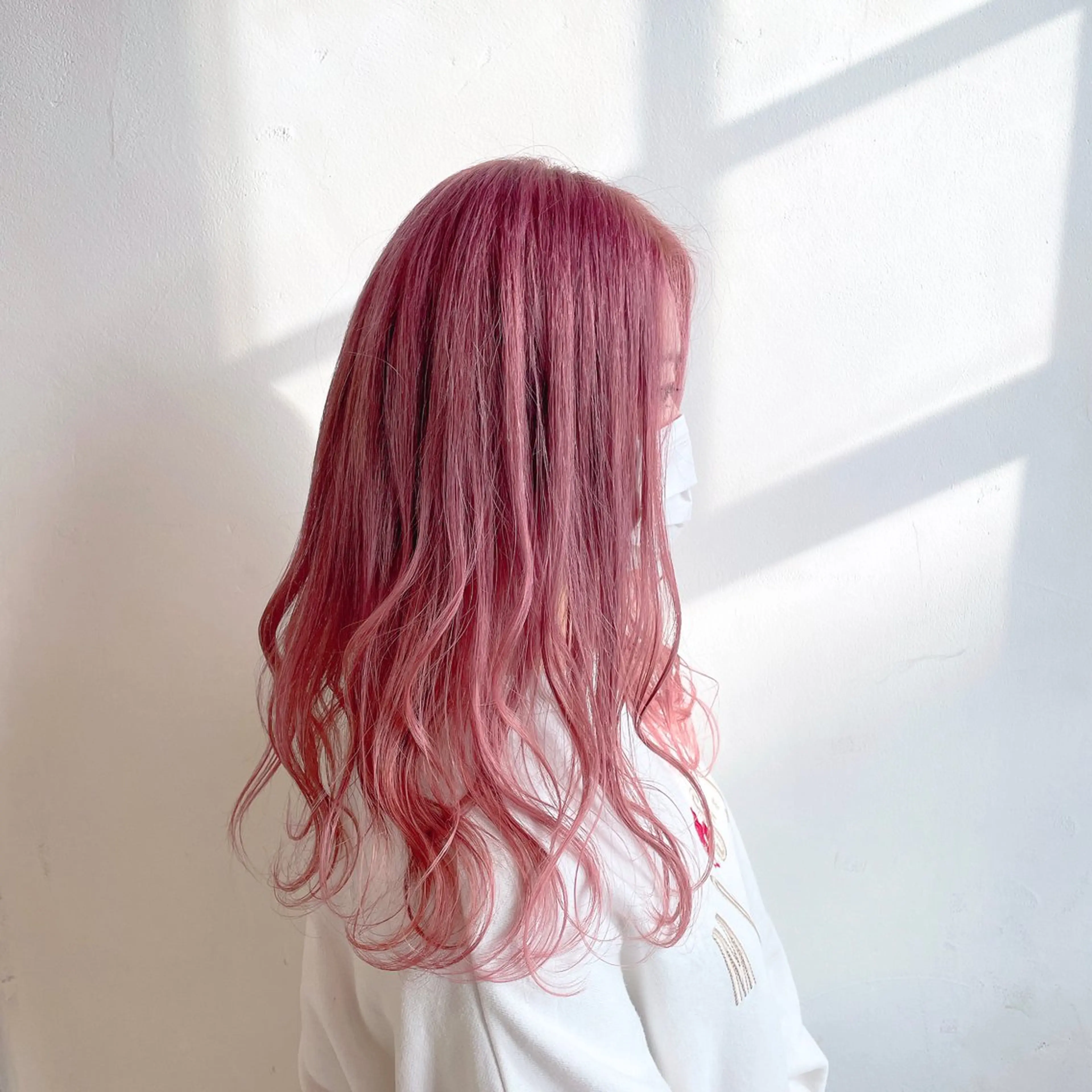 ロング カラー バレイヤージュ ベージュカラー ブリーチ ケアブリーチ ダブルカラー ヘアカラー トリートメント Lilith 【リリス】のその他イメージ