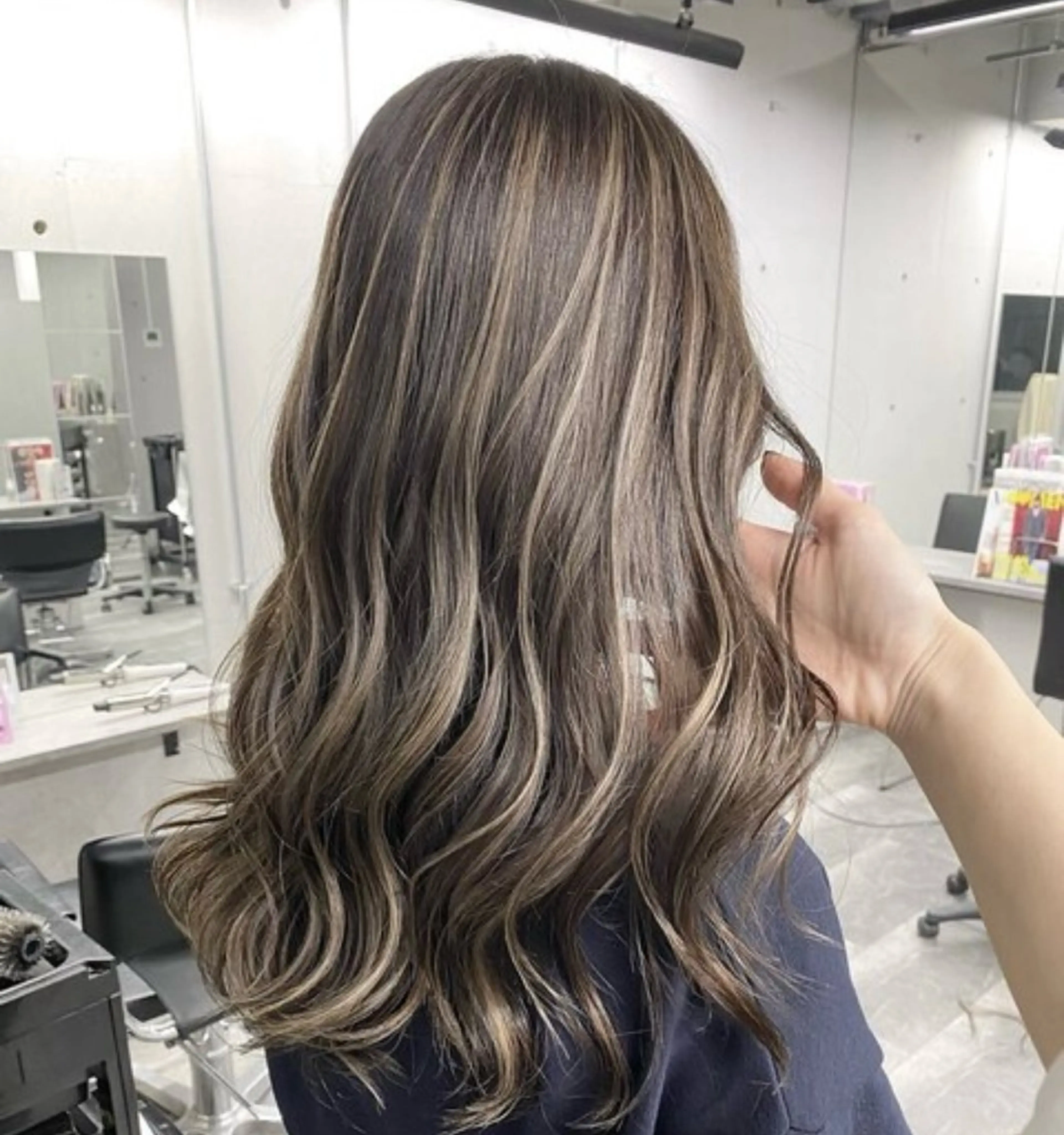 ロング REDEAL所属・REDEAL/あんな 白髪ぼかし/大宮のヘアスタイル