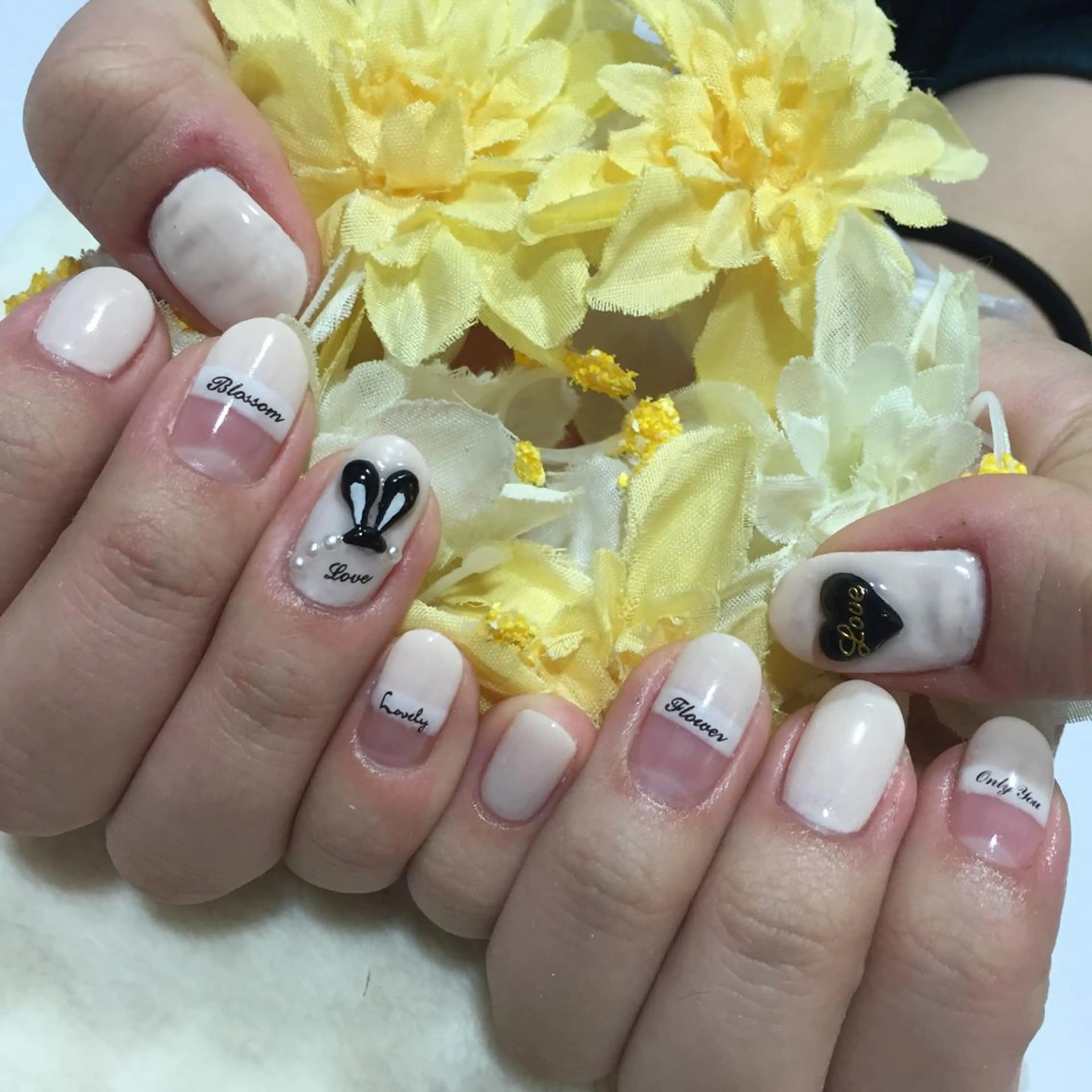 ネイル アートネイル Sympa 𝓜iwako🐰ᩚのネイルデザイン