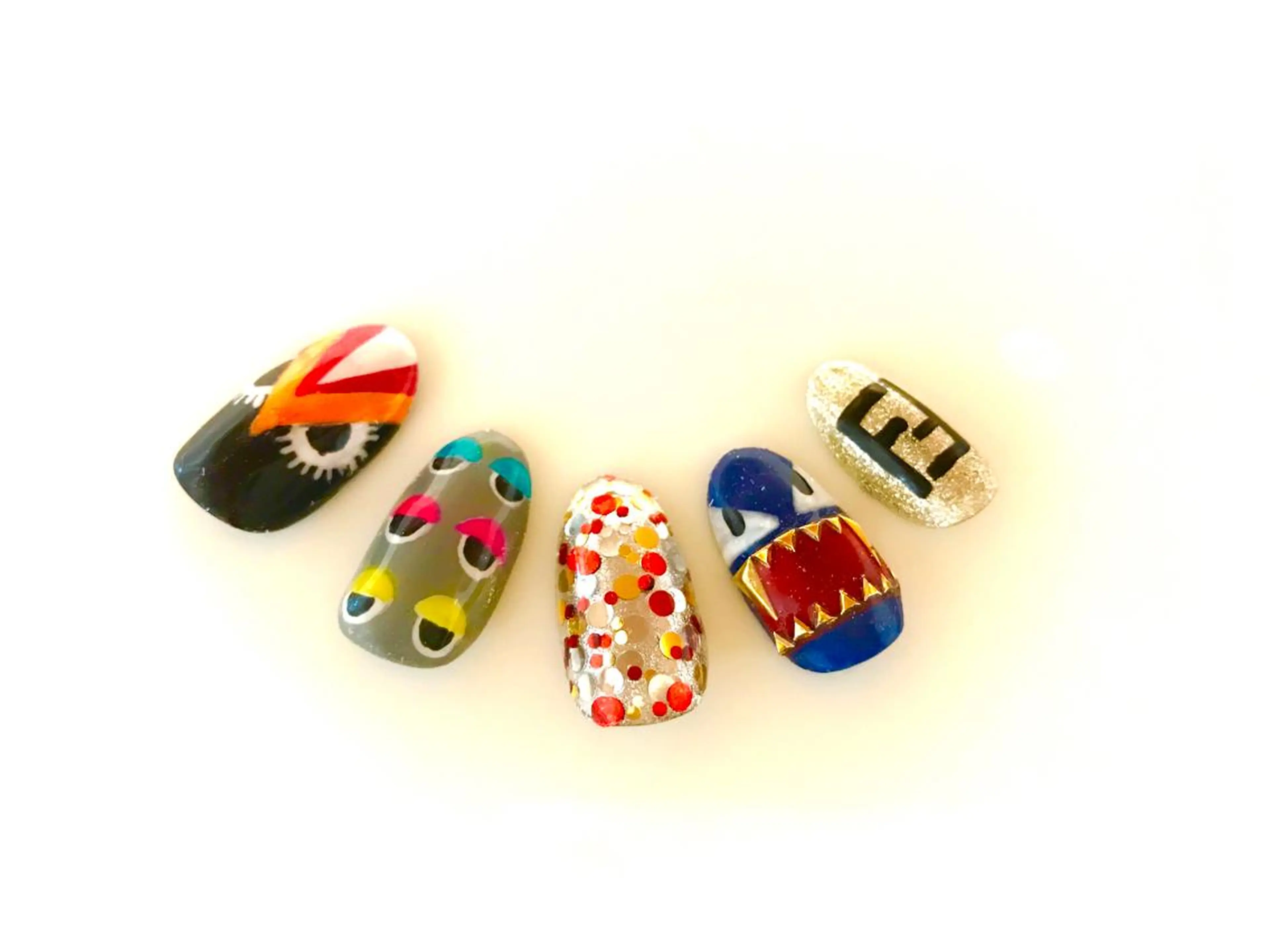 ネイル Re Pearl～コーディネートサロン～ 市駅前店所属・NARUMI HYODOのネイルデザイン