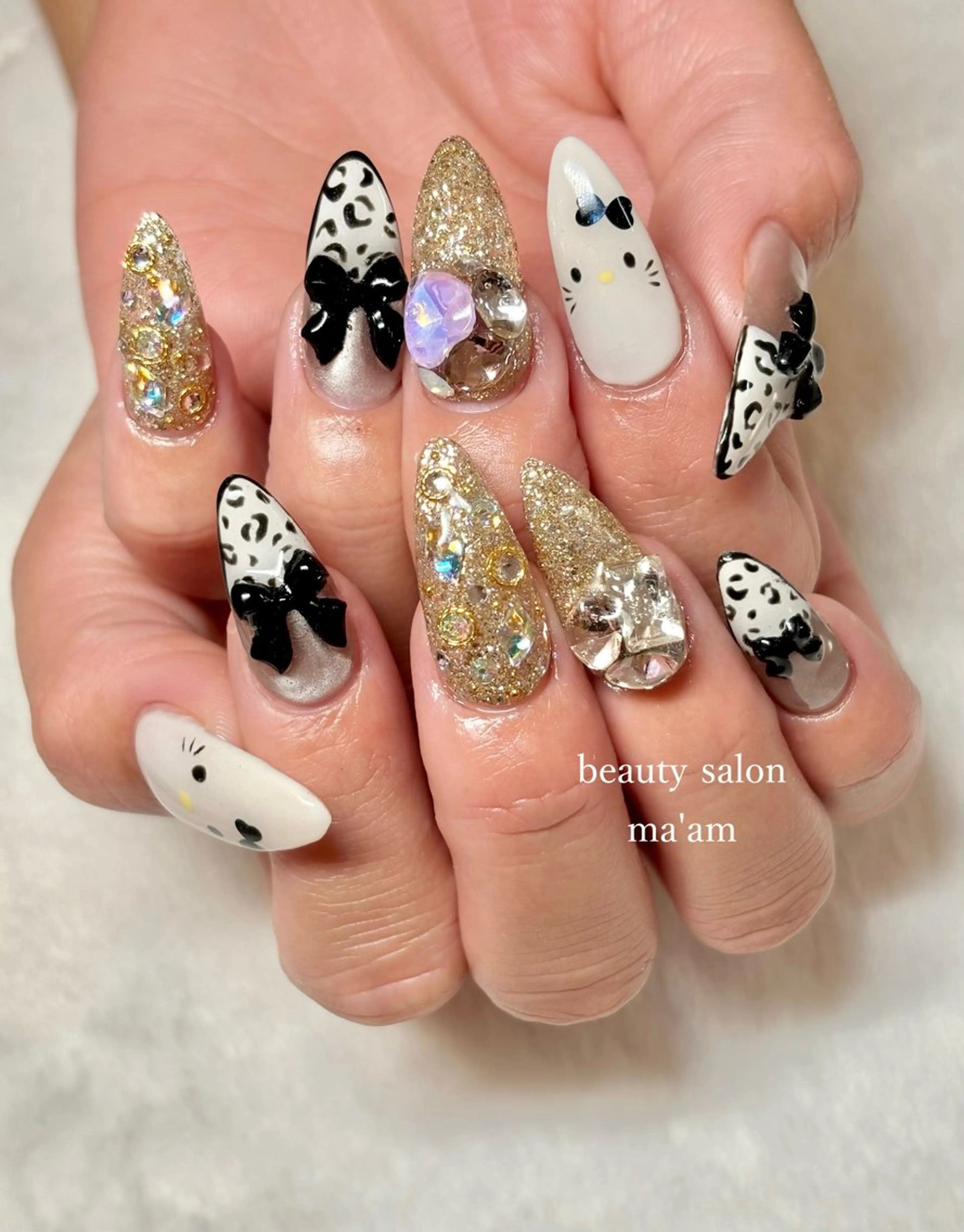 ネイル ハンドネイル beauty salon ma'am所属・chihiro 小路ネイルのネイルデザイン