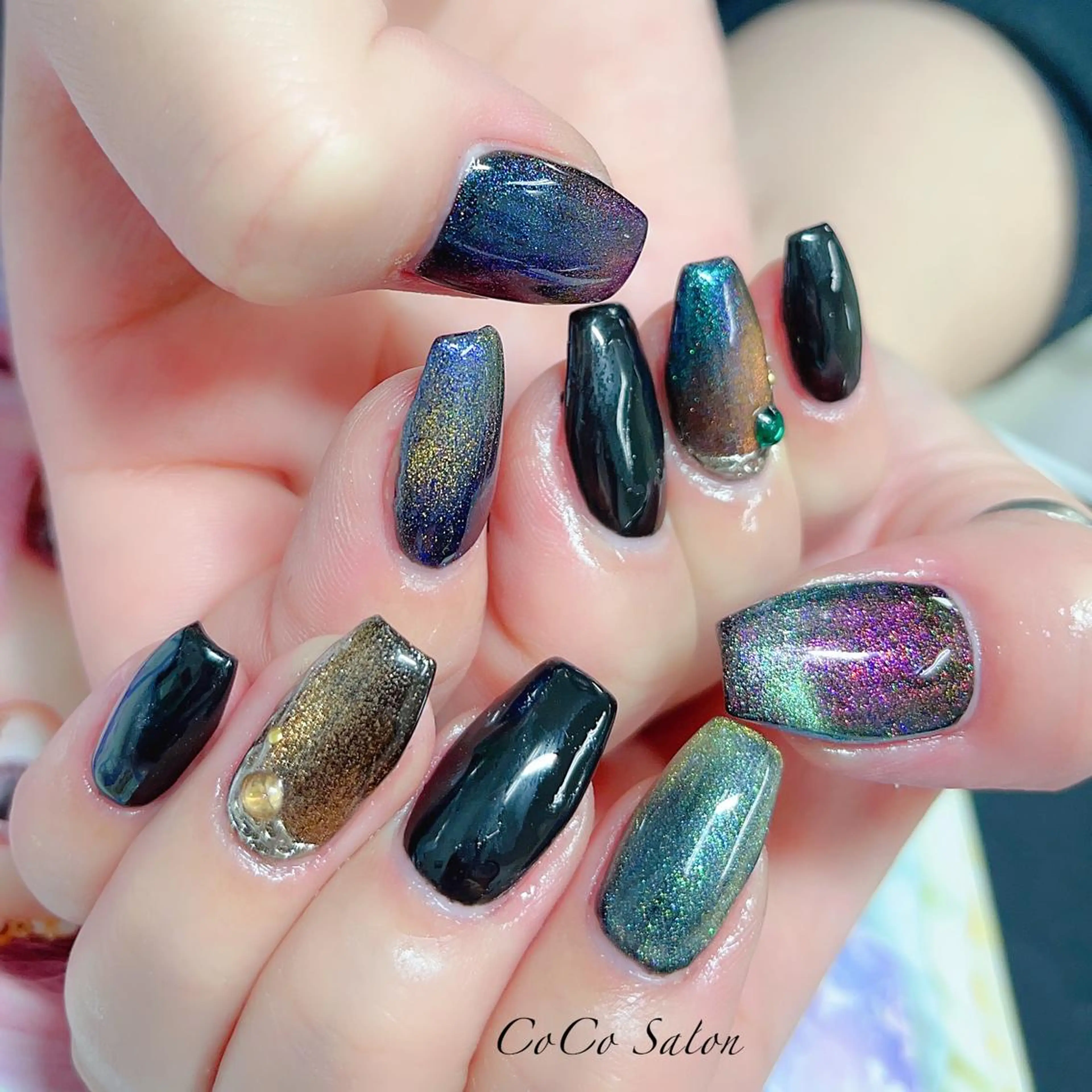 ネイル 長さ出し フレンチネイル ジェルネイル グラデーション キラキラネイル ハンドネイル CoCoSalon ネイル/まつ毛予約のネイルデザイン