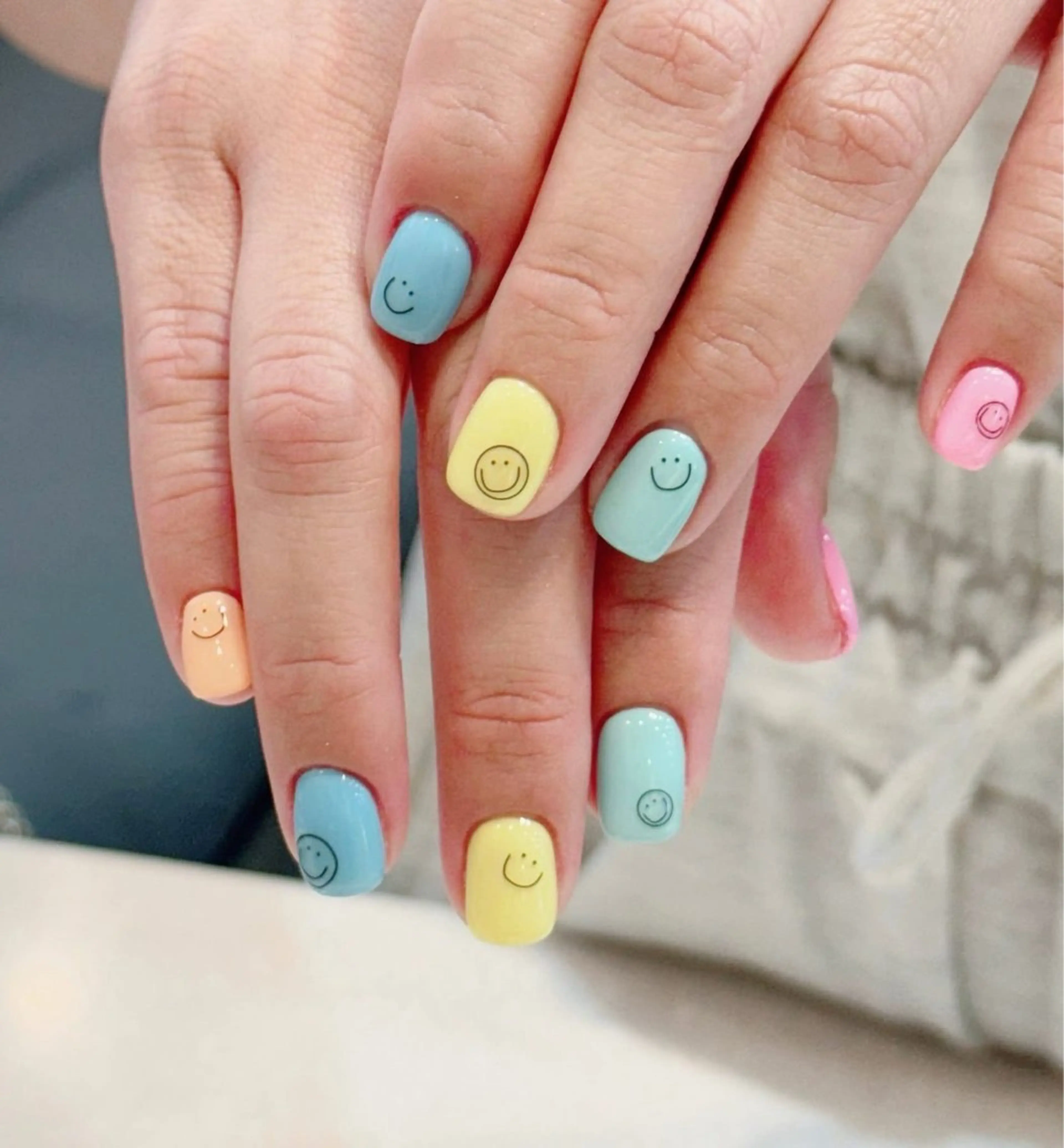 ネイル アートネイル 成人式 ジェルネイル ニュアンスネイル ネイルチップ Kora Nailのネイルデザイン