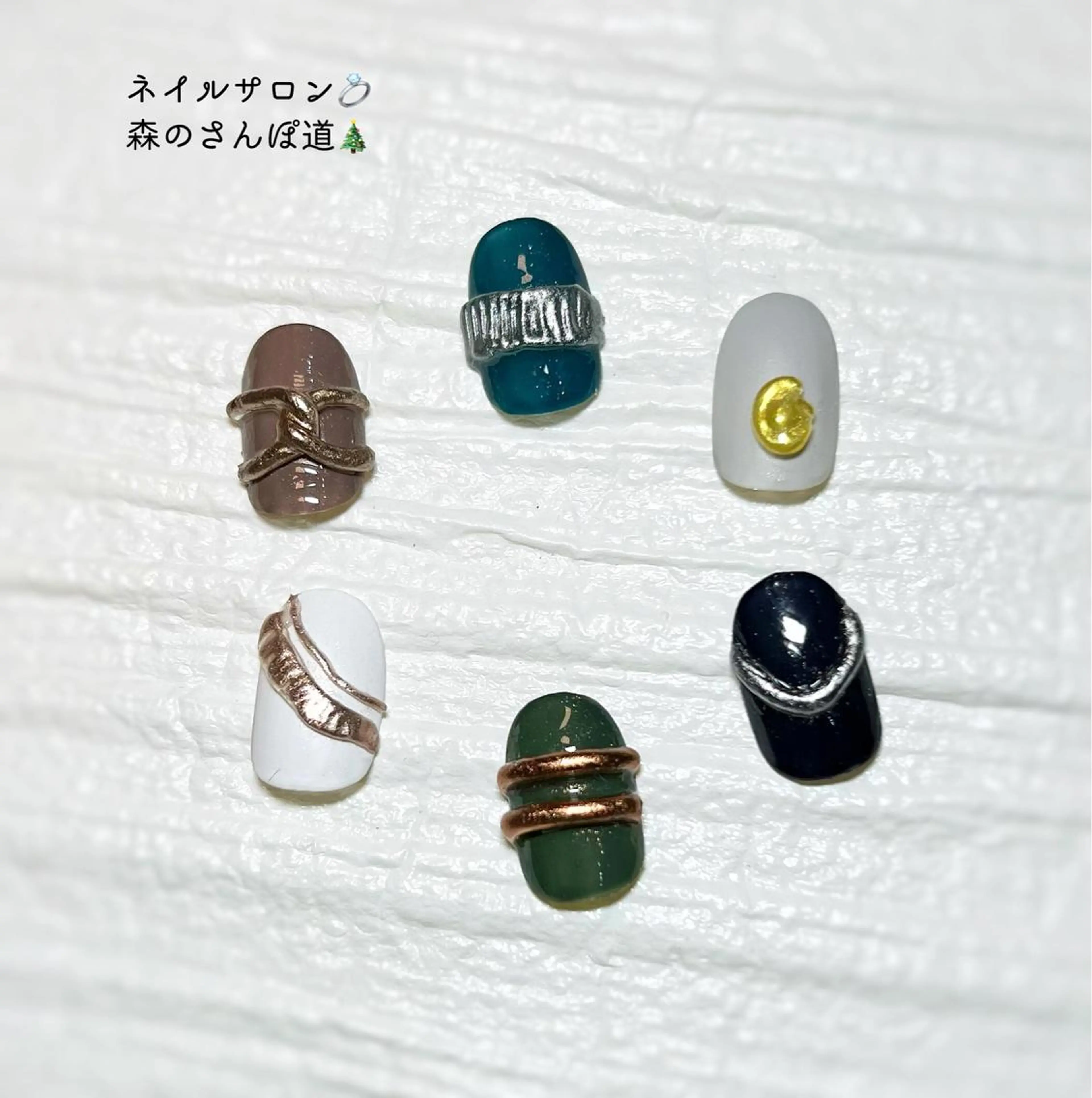 ネイル 森のさんぽ道所属・ショートネイル 森のさんぽ道のネイルデザイン