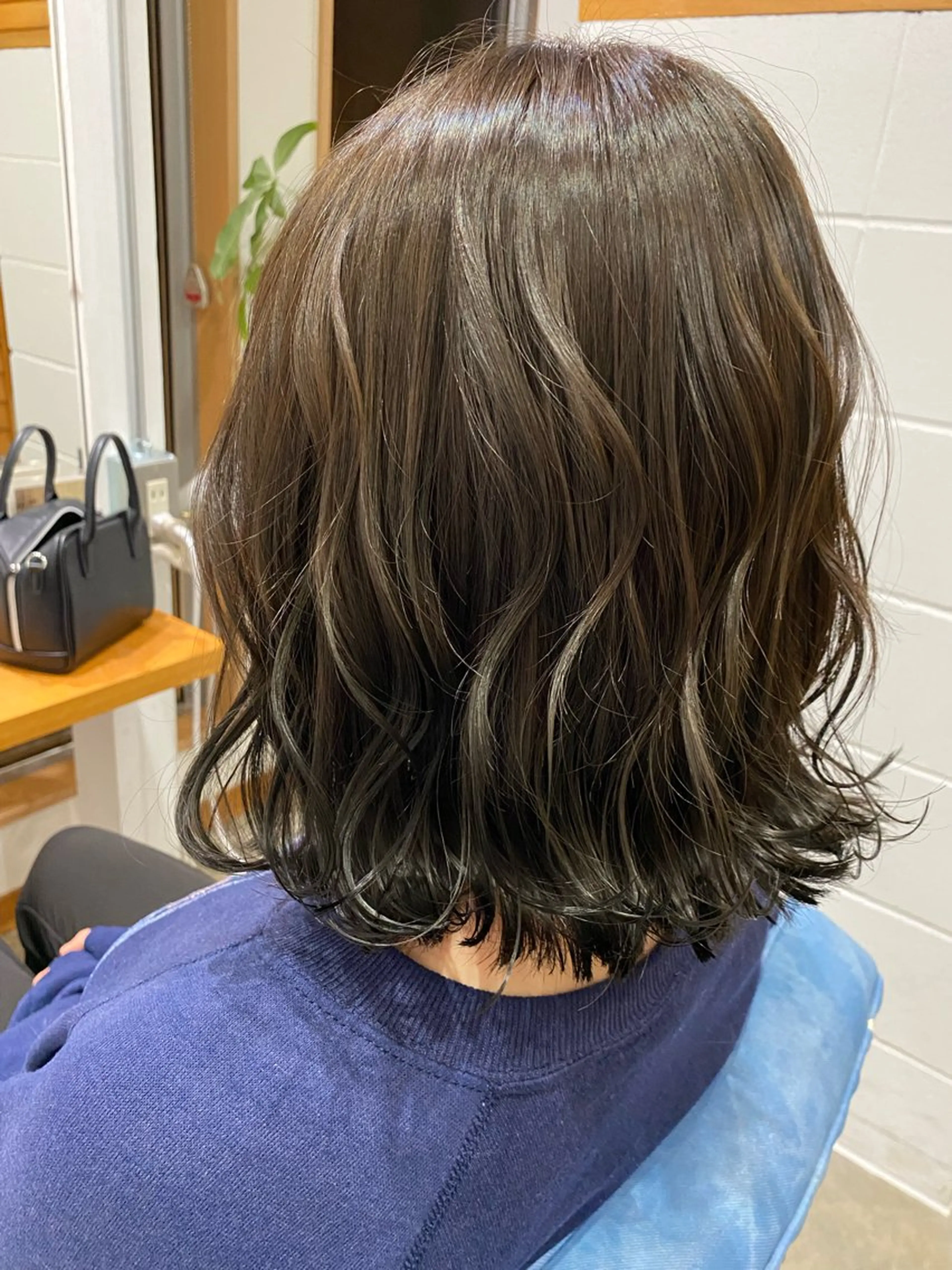 カラー ブラウンカラー オリーブブラウン 生島 あかり🫧のヘアスタイル