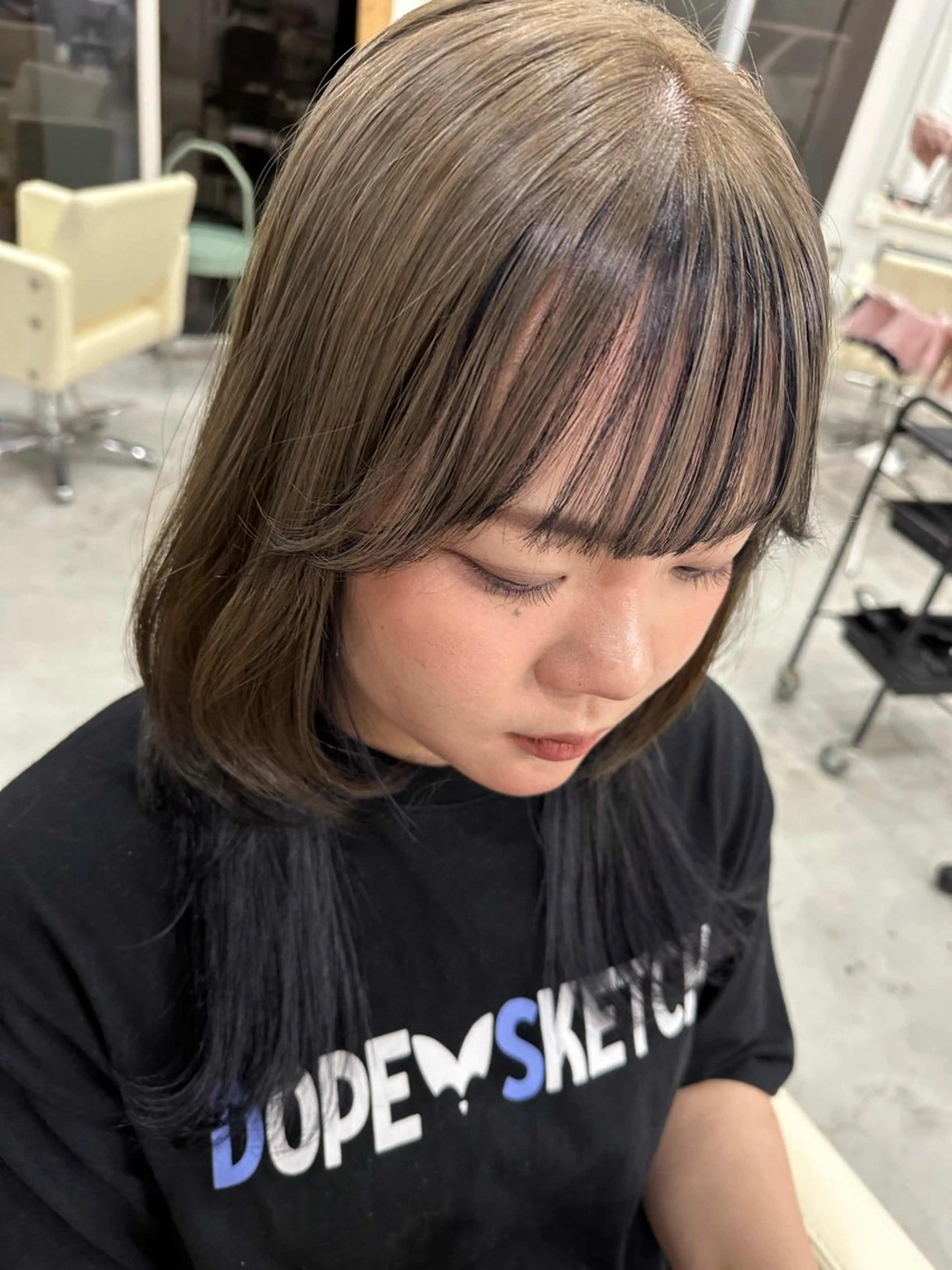 ミディアム カラー solua所属・さあや 【透け感/艶感】のヘアスタイル