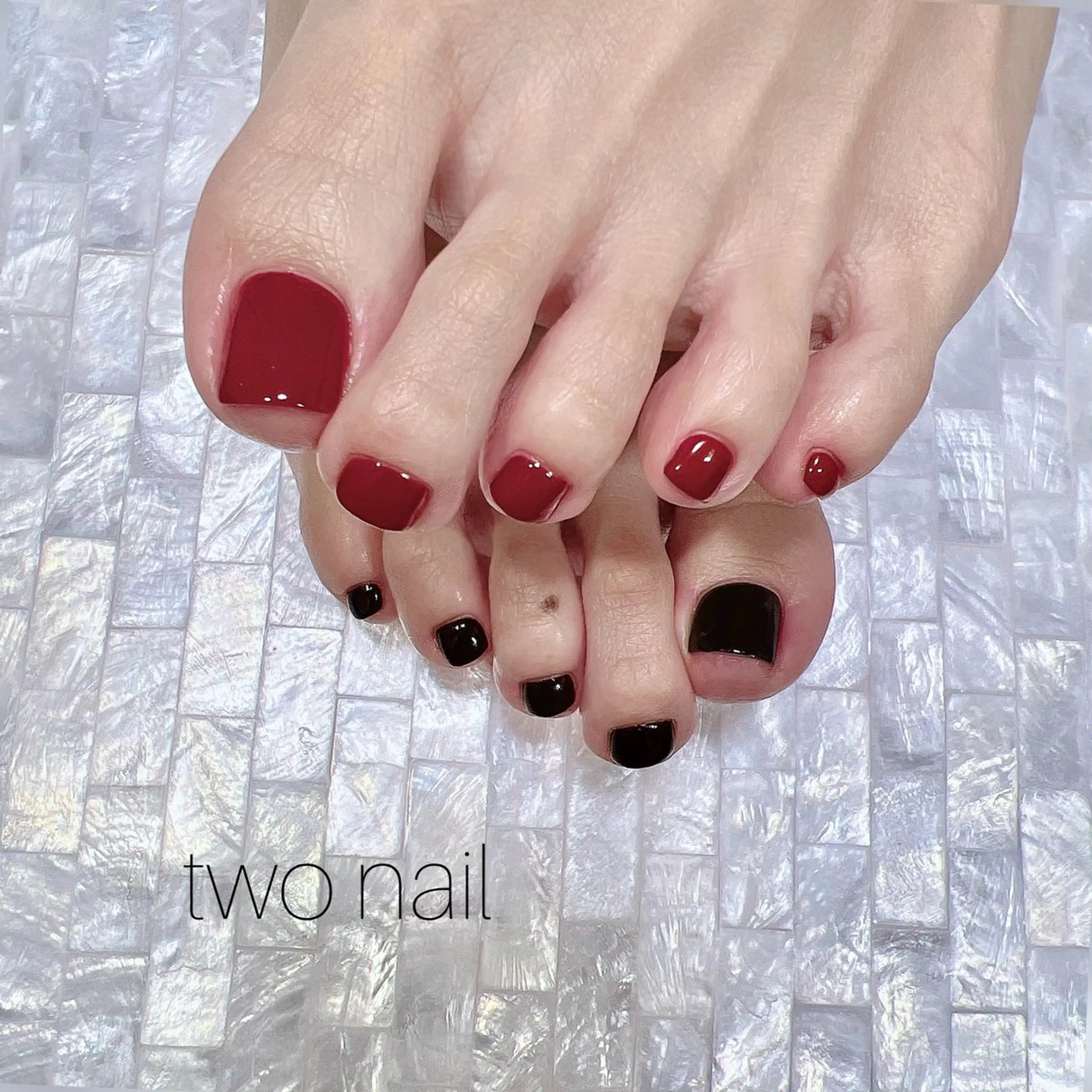 ネイル フットネイル ネイルチップ ホワイト フットネイル two nailのネイルデザイン