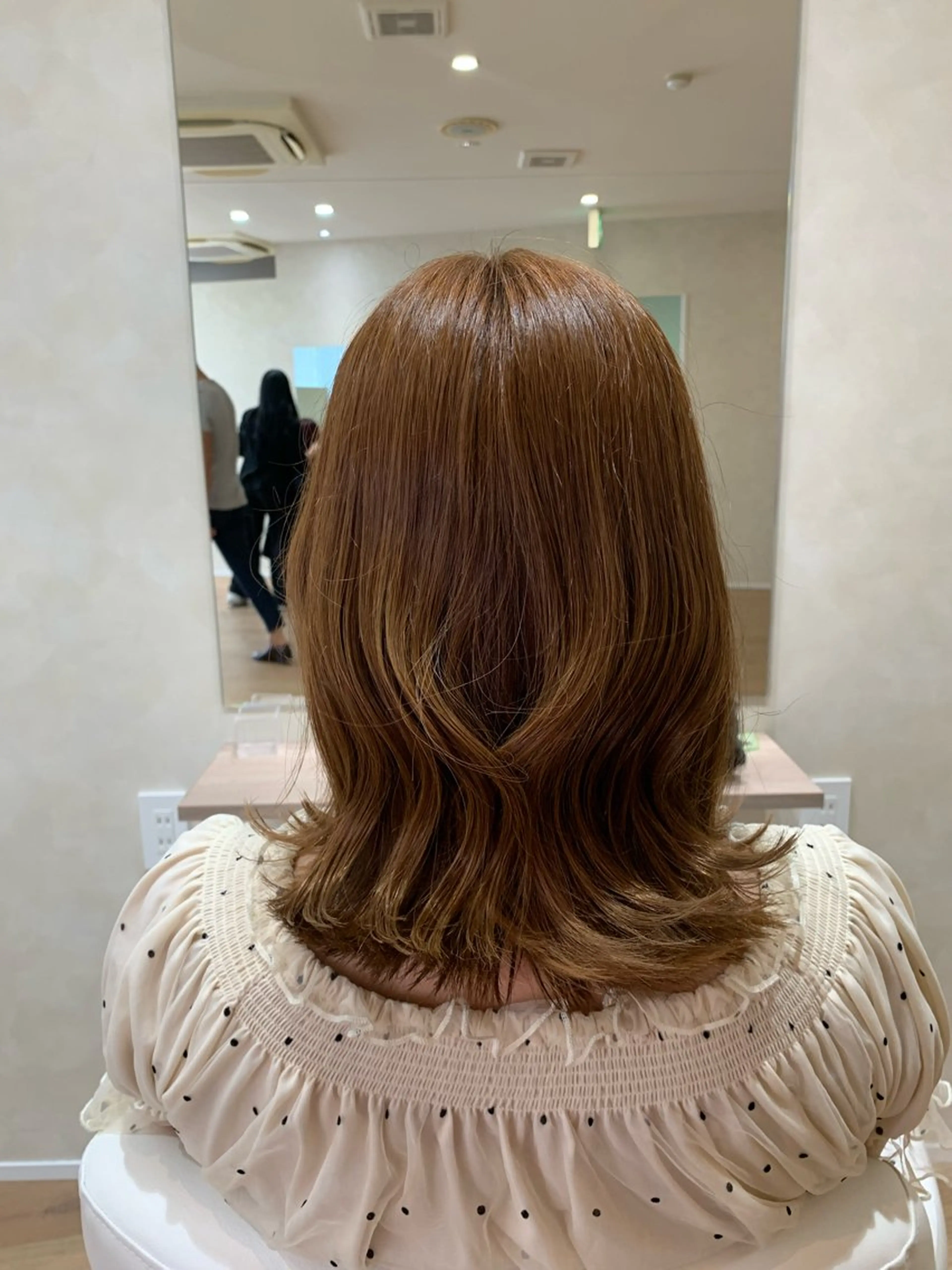 ミディアム カラー カット ヘアカラー AVANCE中百舌鳥店所属・菅原 愛乃のヘアスタイル