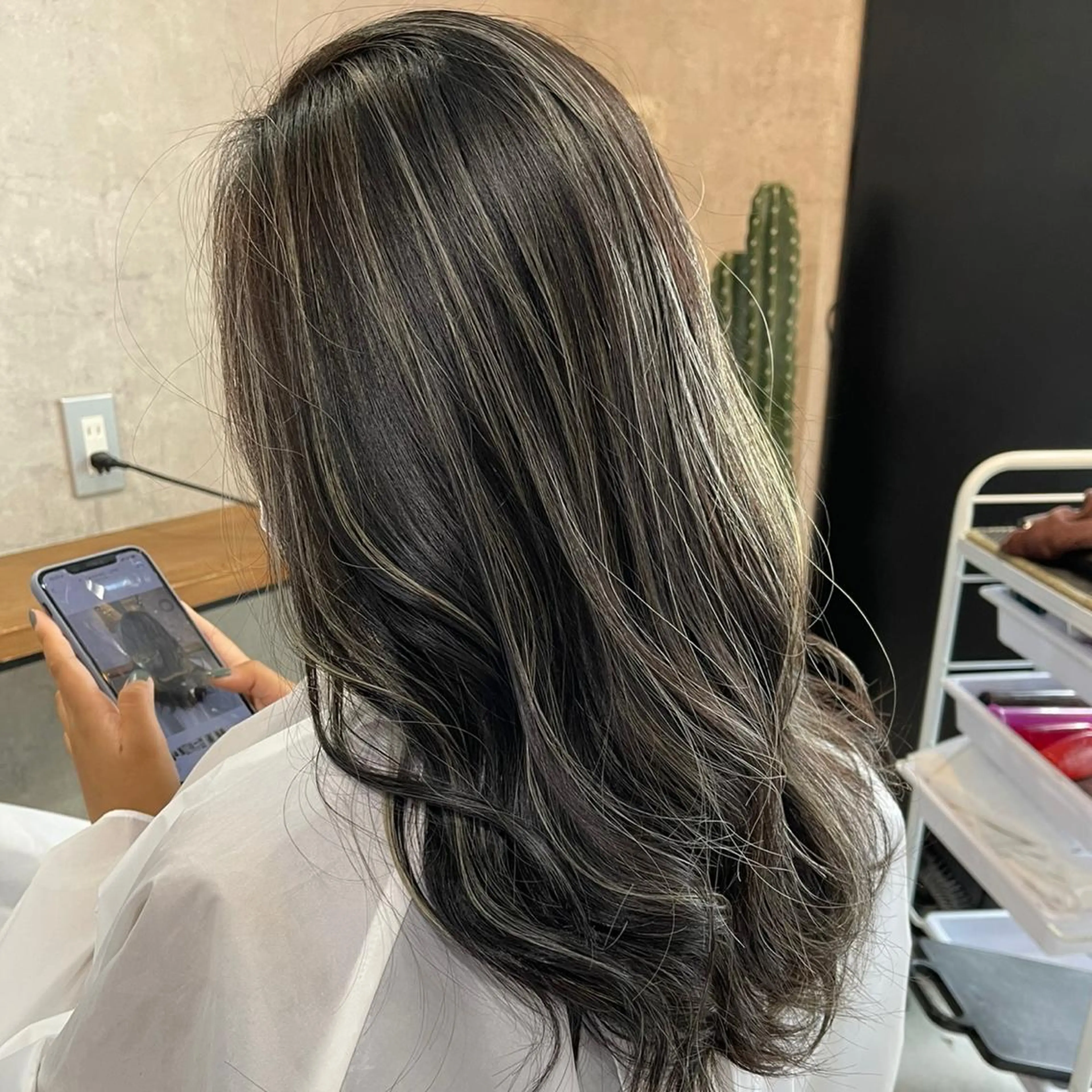 ロング カラー ヘアアレンジ ハイライトカラー ハイライト ヘアカラー 松井那津子 /ハイライトブリーチのヘアスタイル