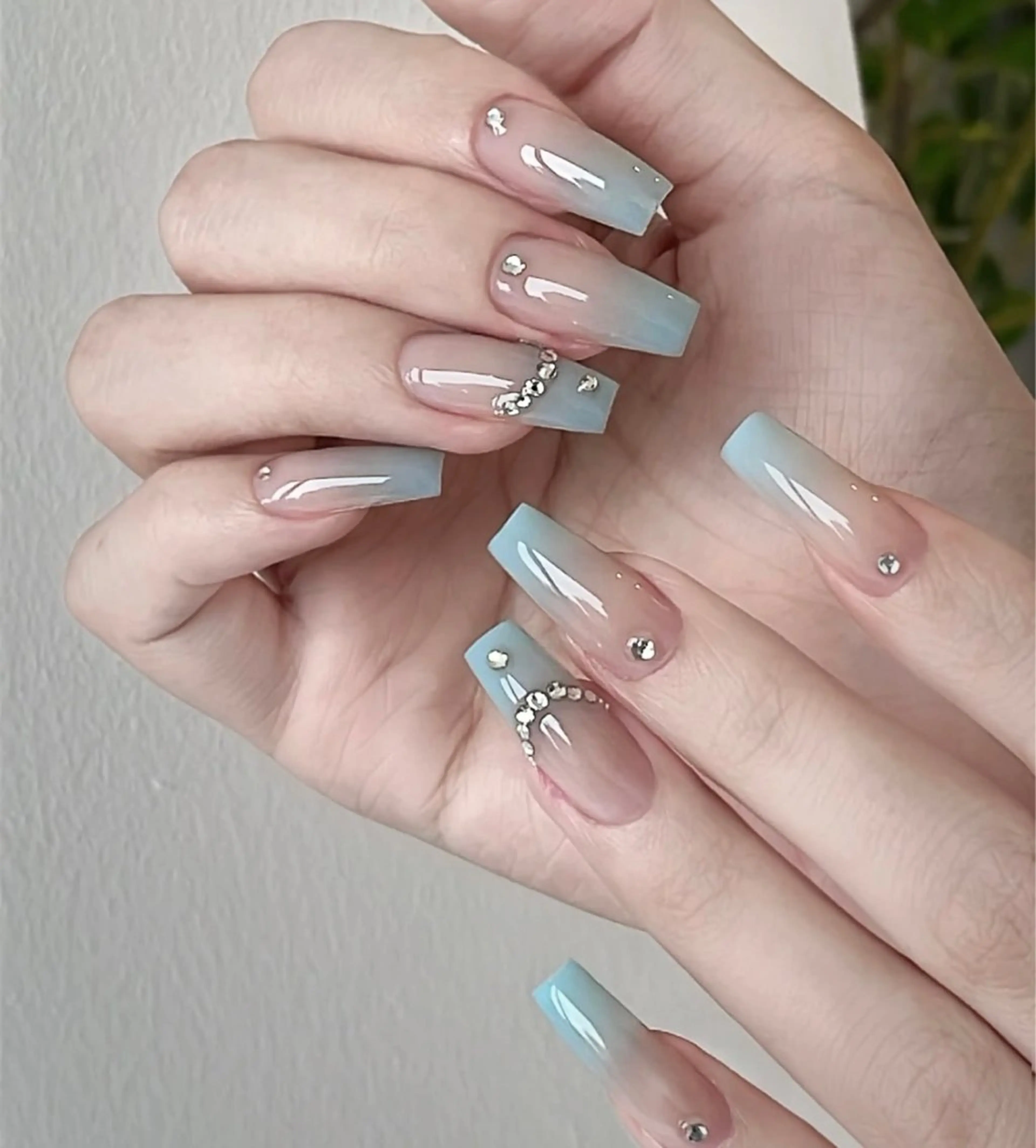 ネイル ハンドネイル ハンドケア 🍑 momo_nailのネイルデザイン