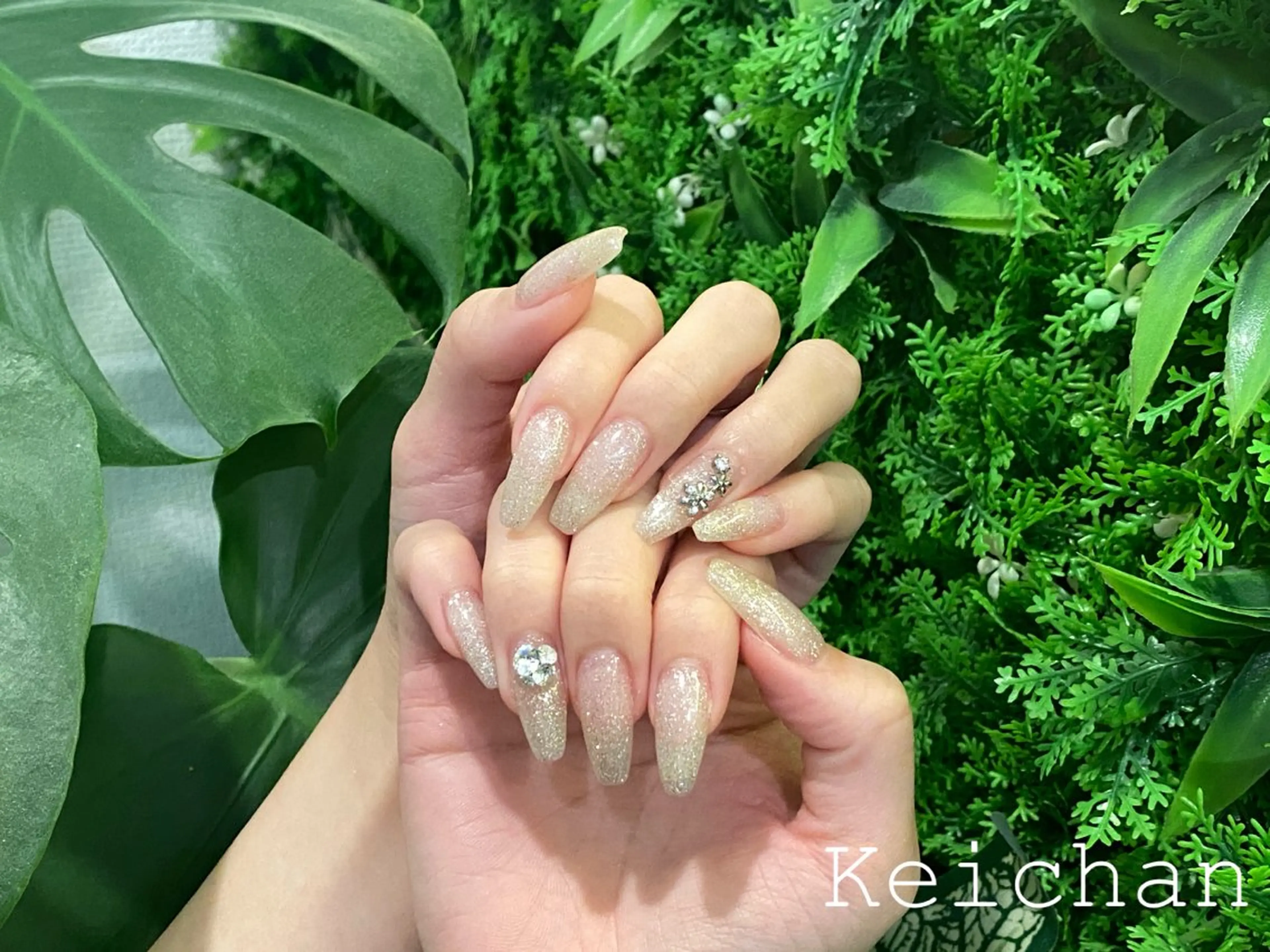 ⭐️キラキラ⭐️フラッシュネイル  初回ソフトジェルオフ無料の写真