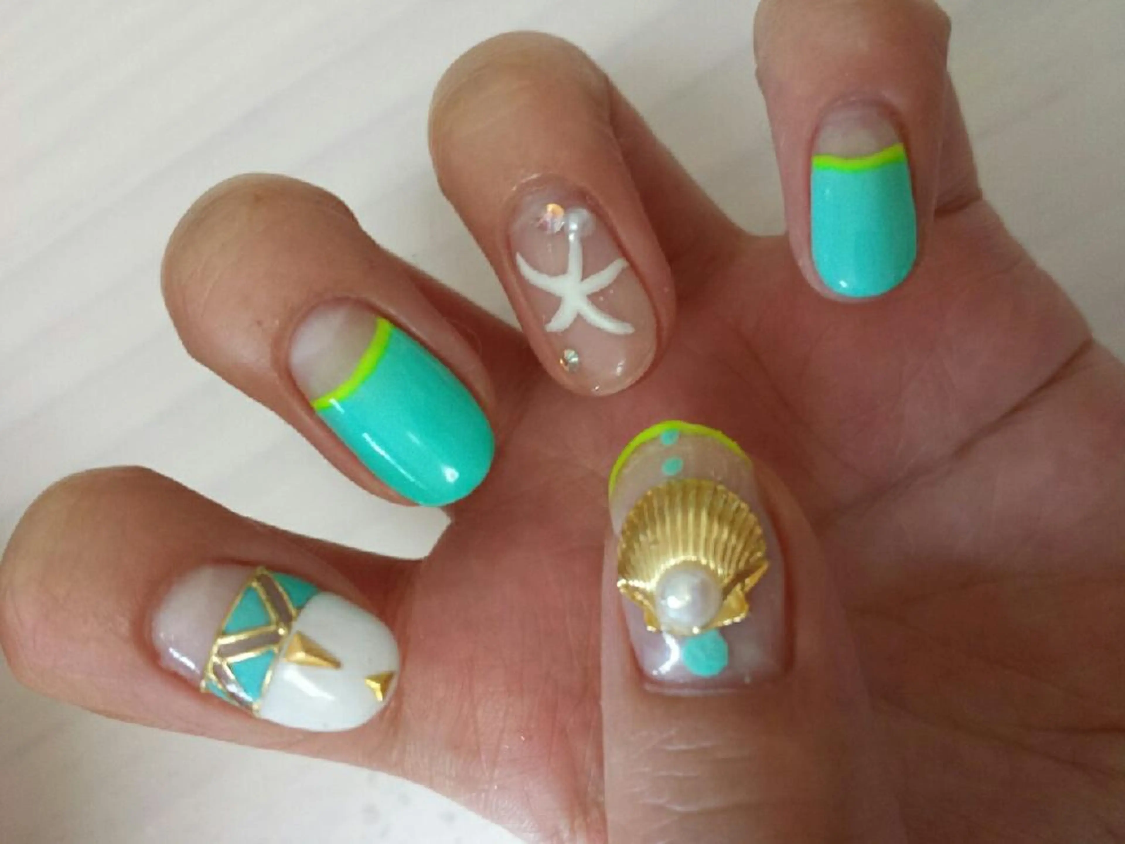 ネイル 河野ちえ (雑誌掲載サロン)のネイルデザイン