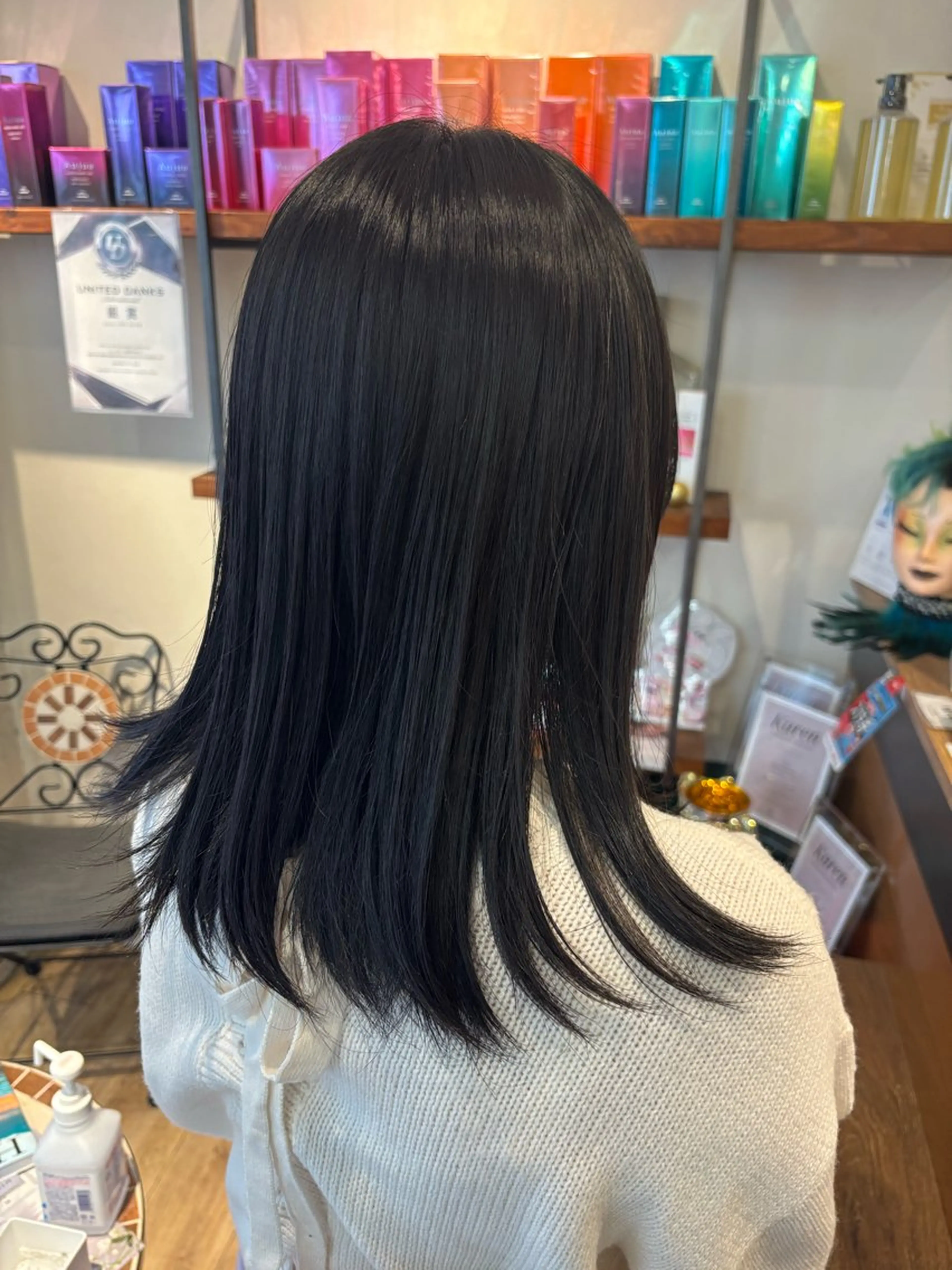 ミディアム カット ゆうこ🍀艶カラー/ ストレート/艶髪のヘアスタイル