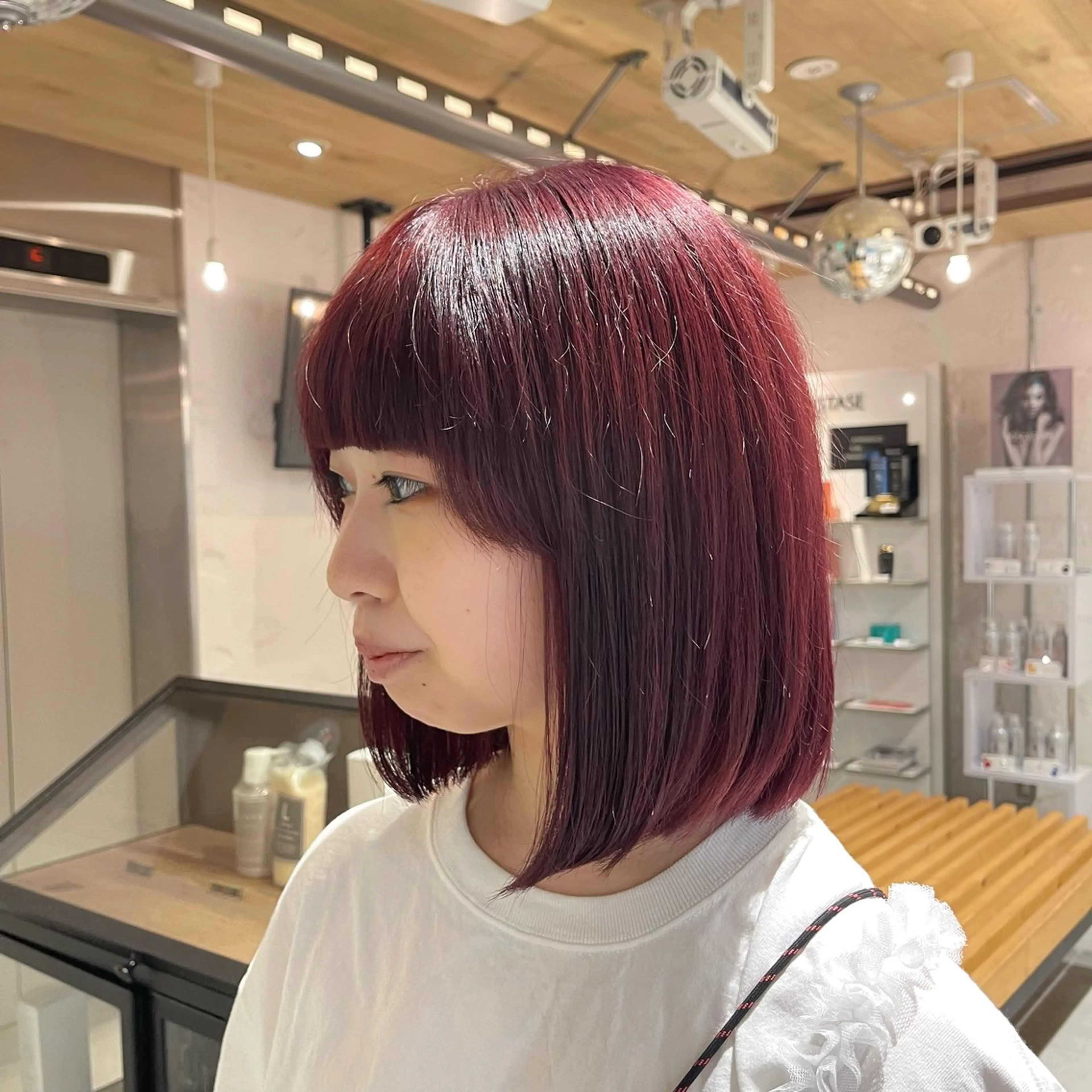 ミディアム カラー ヘアカラー トリートメント lunty miichiのヘアスタイル