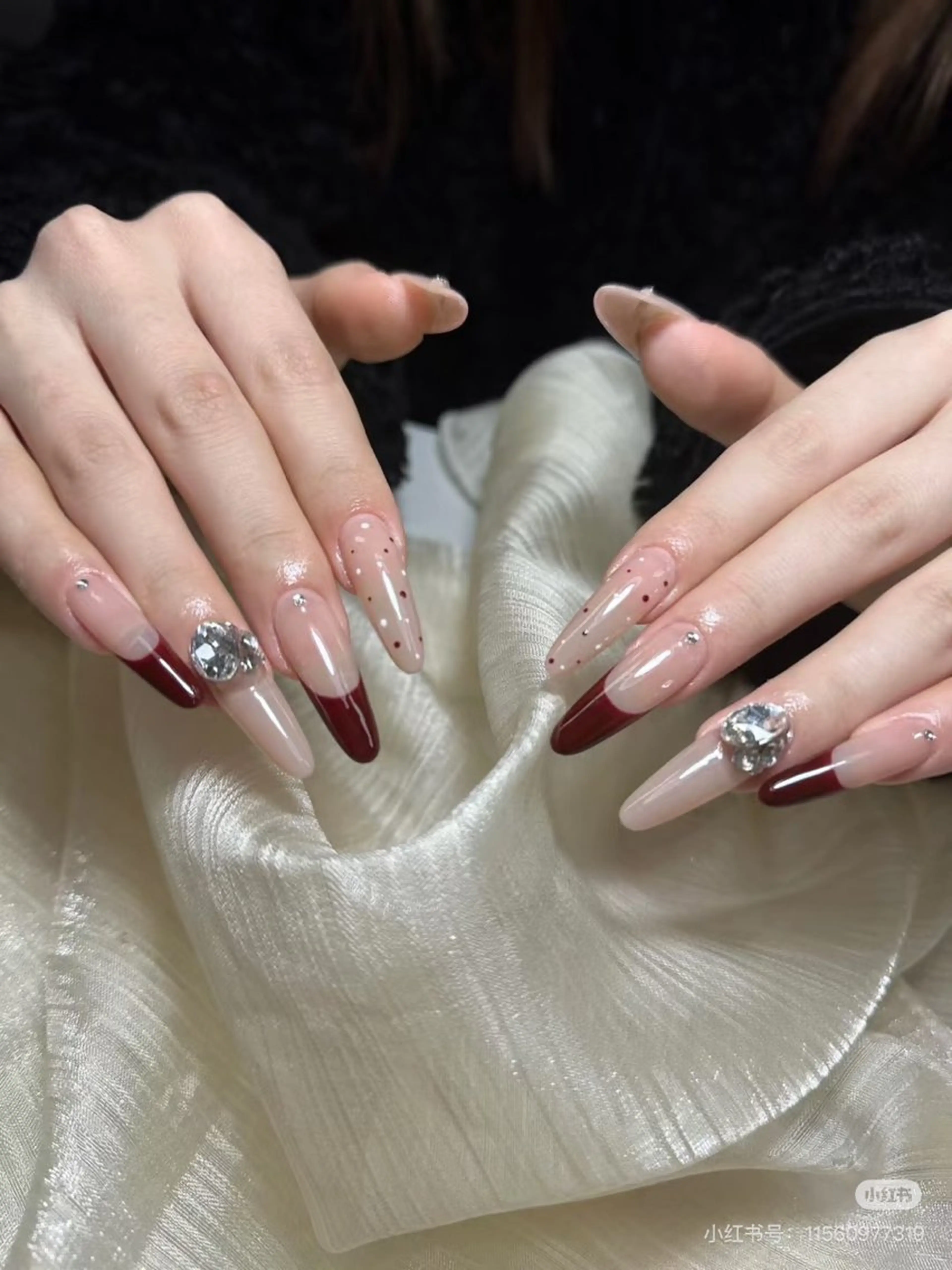 ネイル チークネイル フレンチネイル ジェルネイル ガーリー キラキラネイル ハンドネイル UM nail salon所属・高橋 雪のネイルデザイン