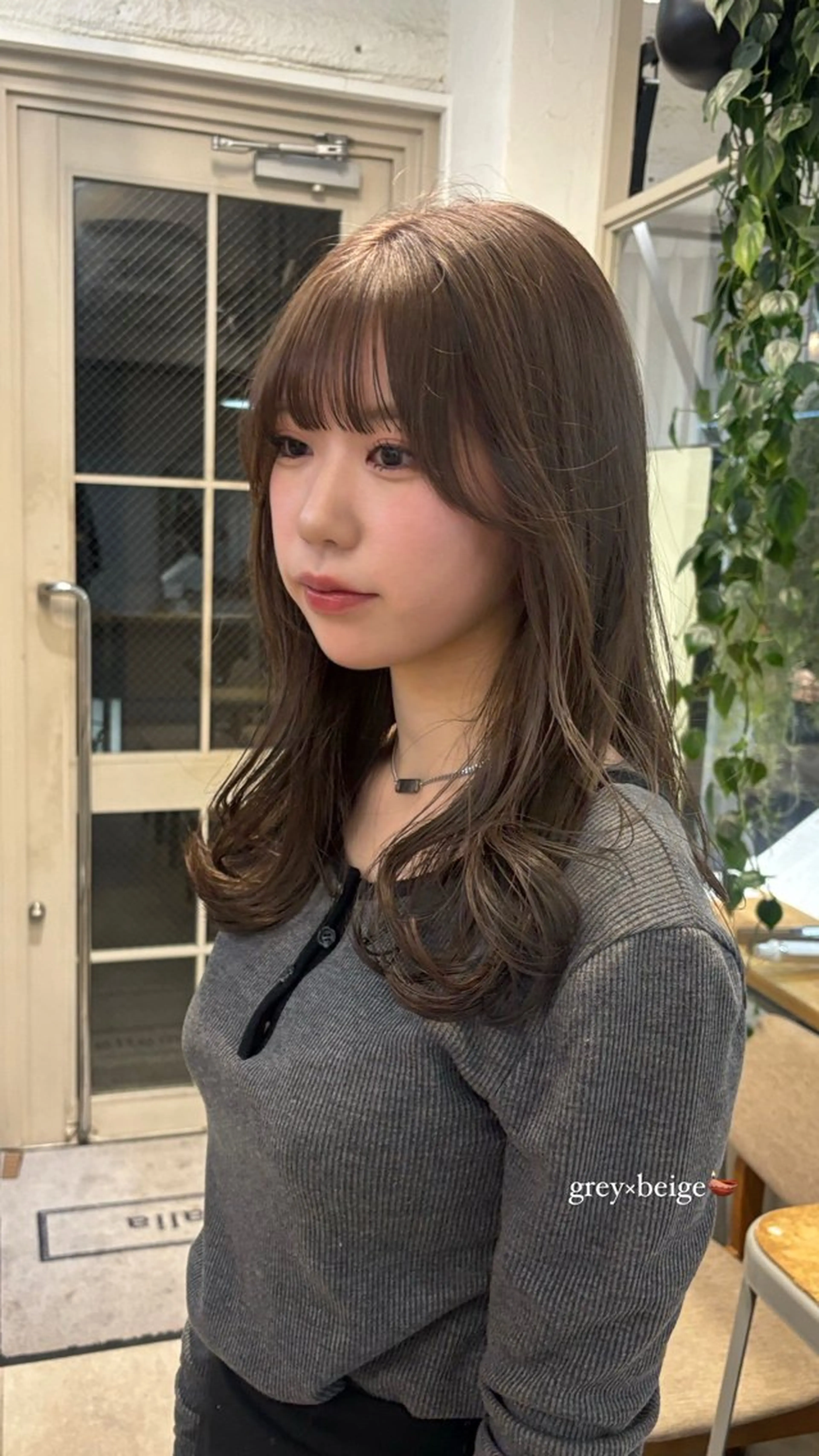 ミディアム カラー カット ヘアカラー トリートメント オリーブ/縮毛🐇 Natsuno🩰のヘアスタイル