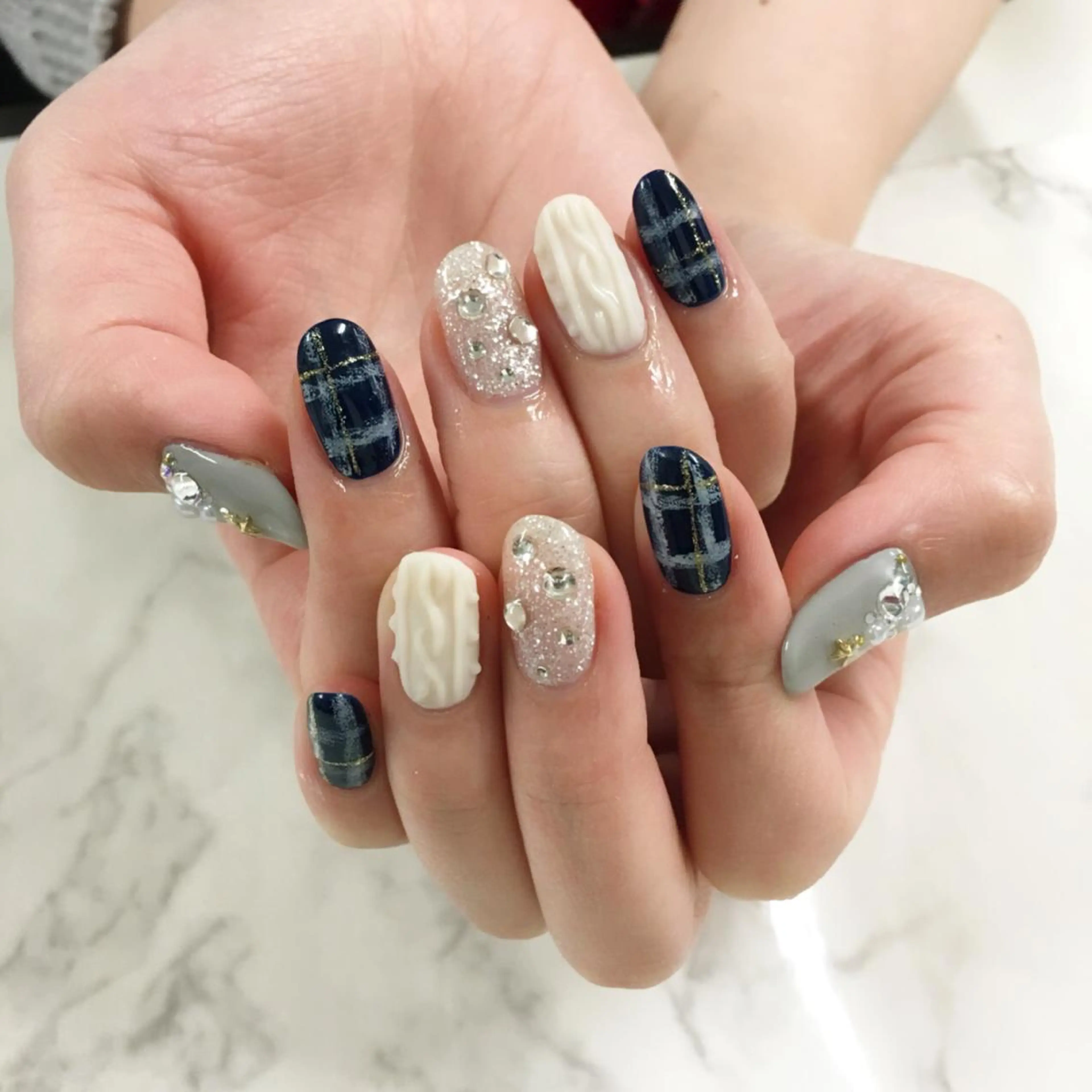 ネイル SHINE NAILのネイルデザイン