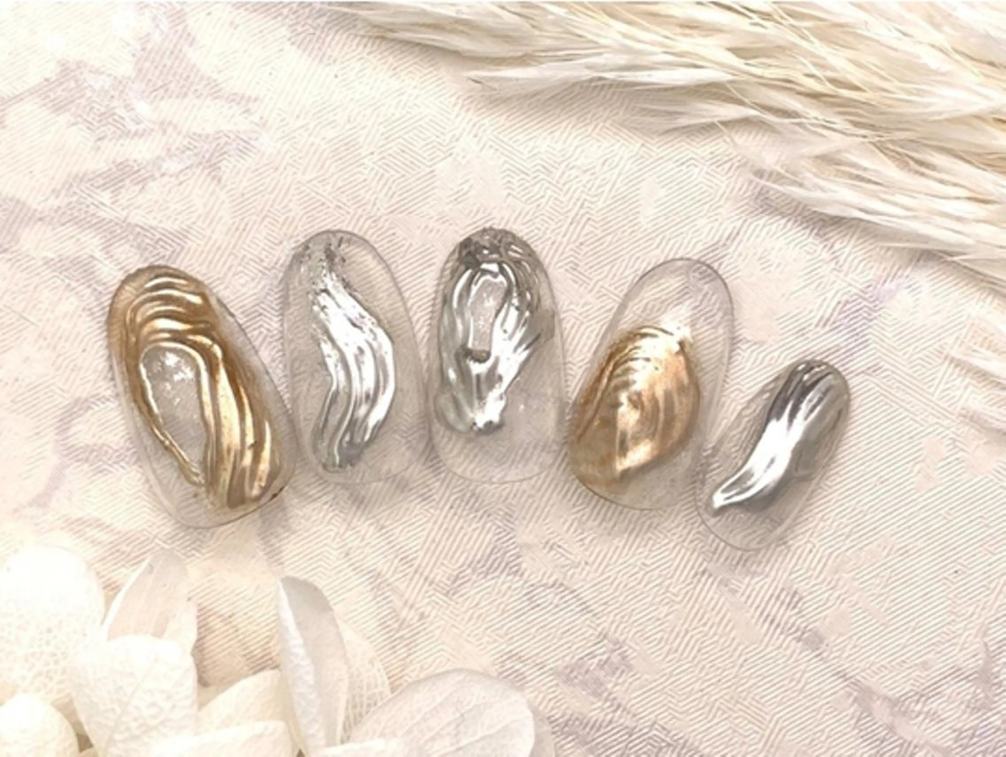 ネイル クリアネイル nail salon　Natural Cure所属・平井 彩香のネイルデザイン