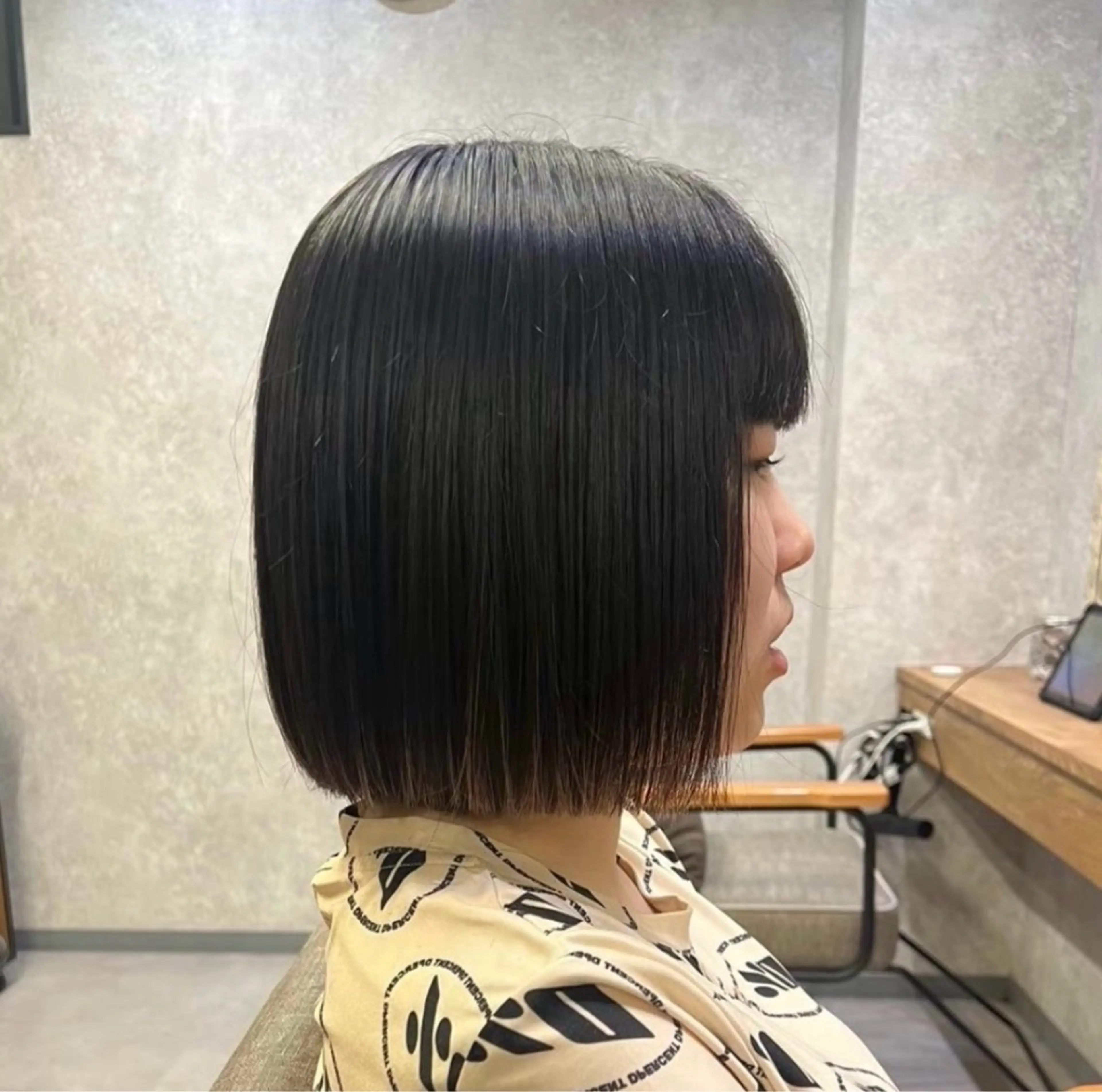 カット 榎本 雪来 LEV.のヘアスタイル